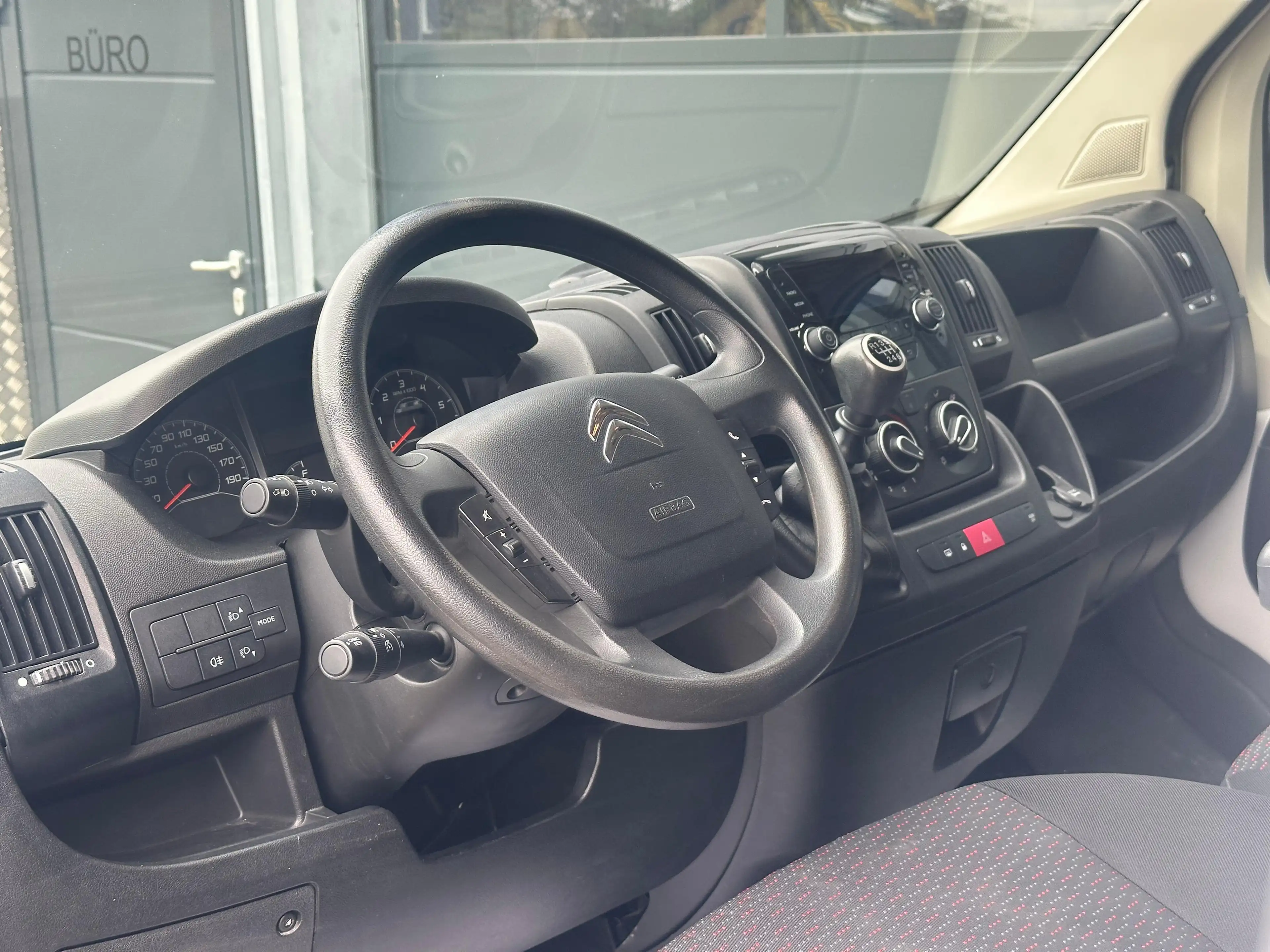 Citroen Jumper 33 L2H2 Profi BlueHDi // EINPARKHILFE // — photo 10