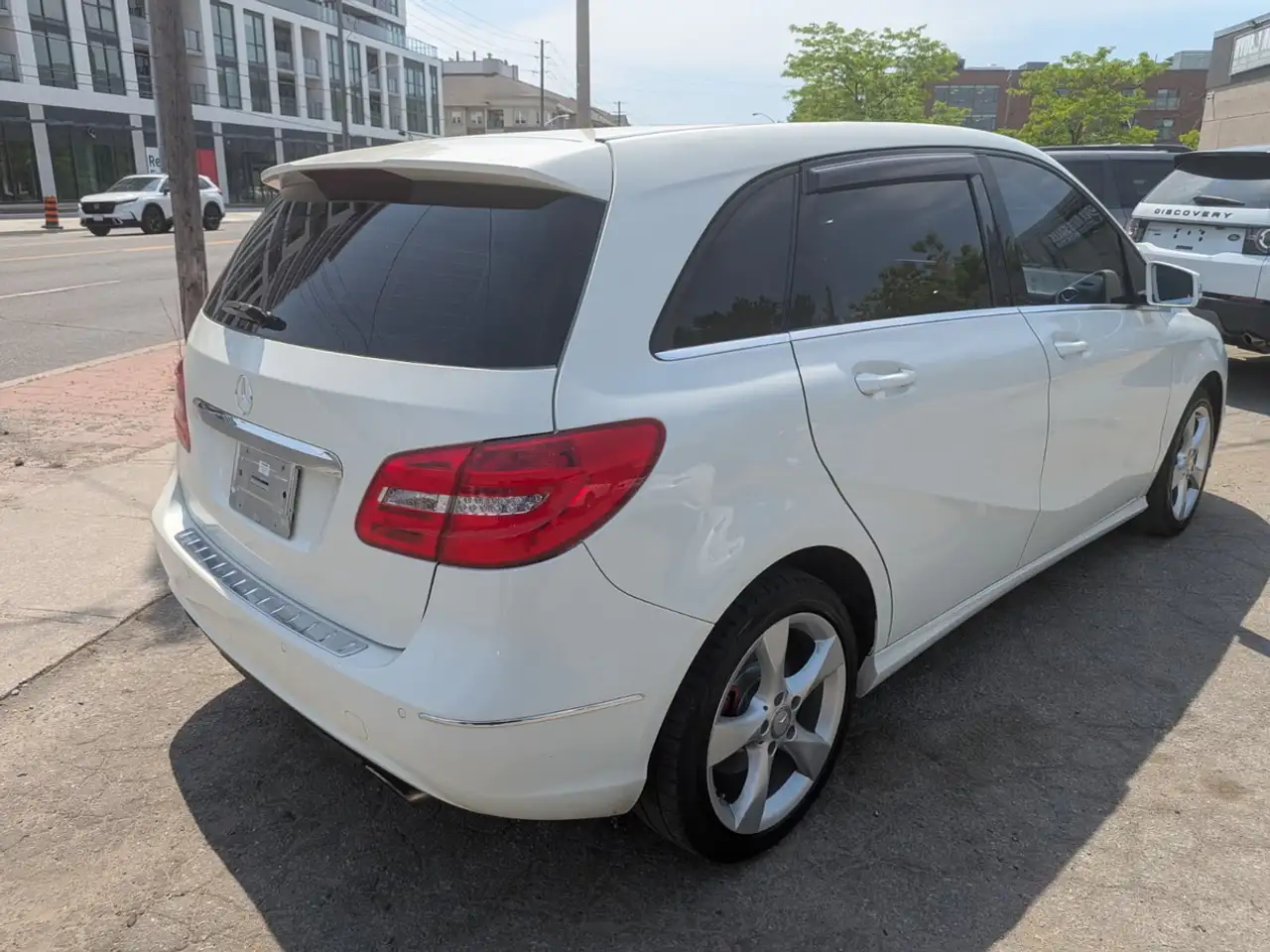 Mercedes-Benz B-Class снимка Mercedes-Benz B-Class