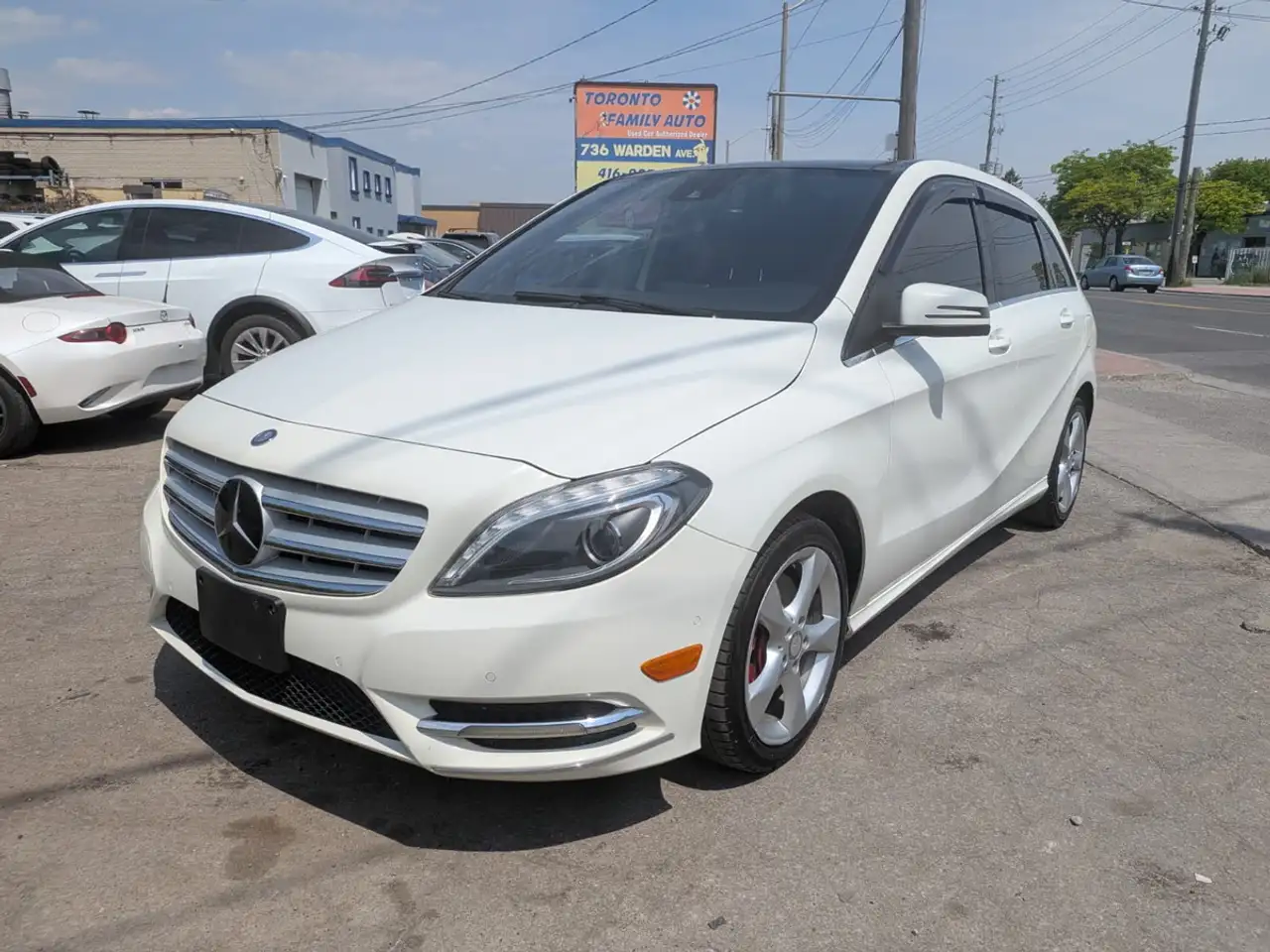 Mercedes-Benz B-Class снимка Mercedes-Benz B-Class