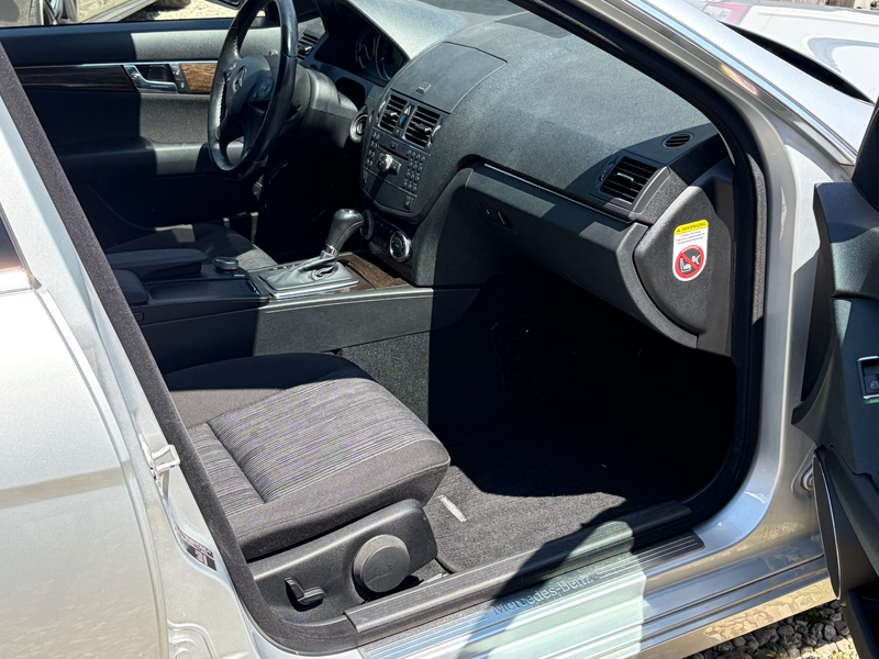 Mercedes-Benz C 200 Kompressor Elegance | Automatik | Sitzheizung | Tempomat | TÜV & Service neu — photo 9