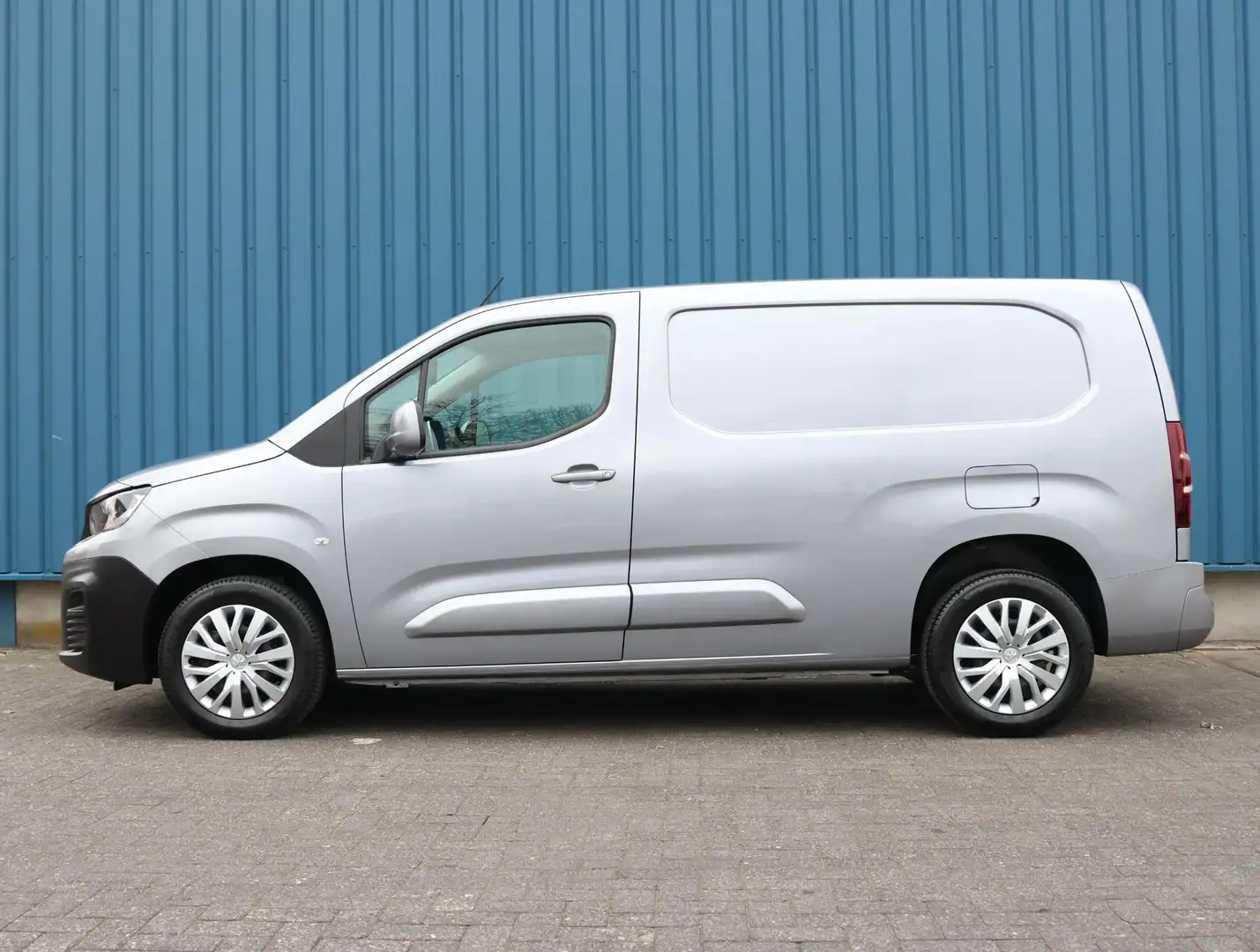 Peugeot Partner 130PK HDI Asphalt Long L2H1 | AUTOMAAT | Apple Car Grijs - 2
