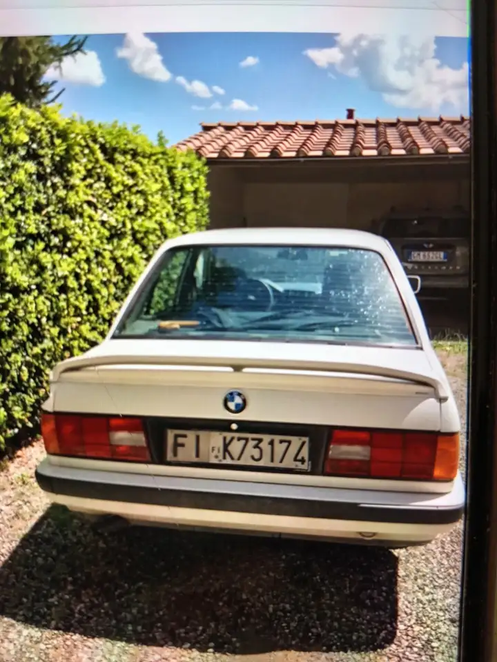 BMW 318i S, foto 3