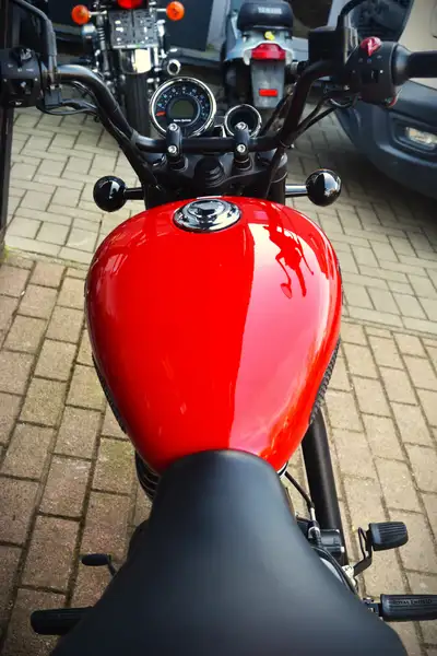 Royal Enfield Meteor 350 - foto 7