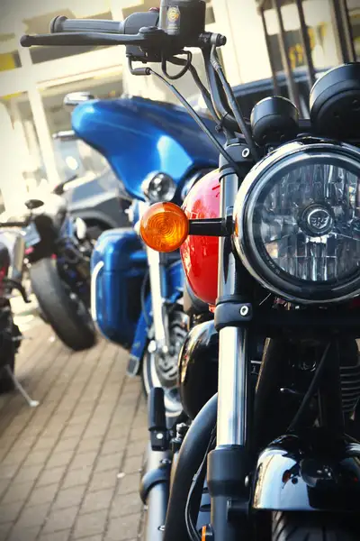 Royal Enfield Meteor 350 - foto 8