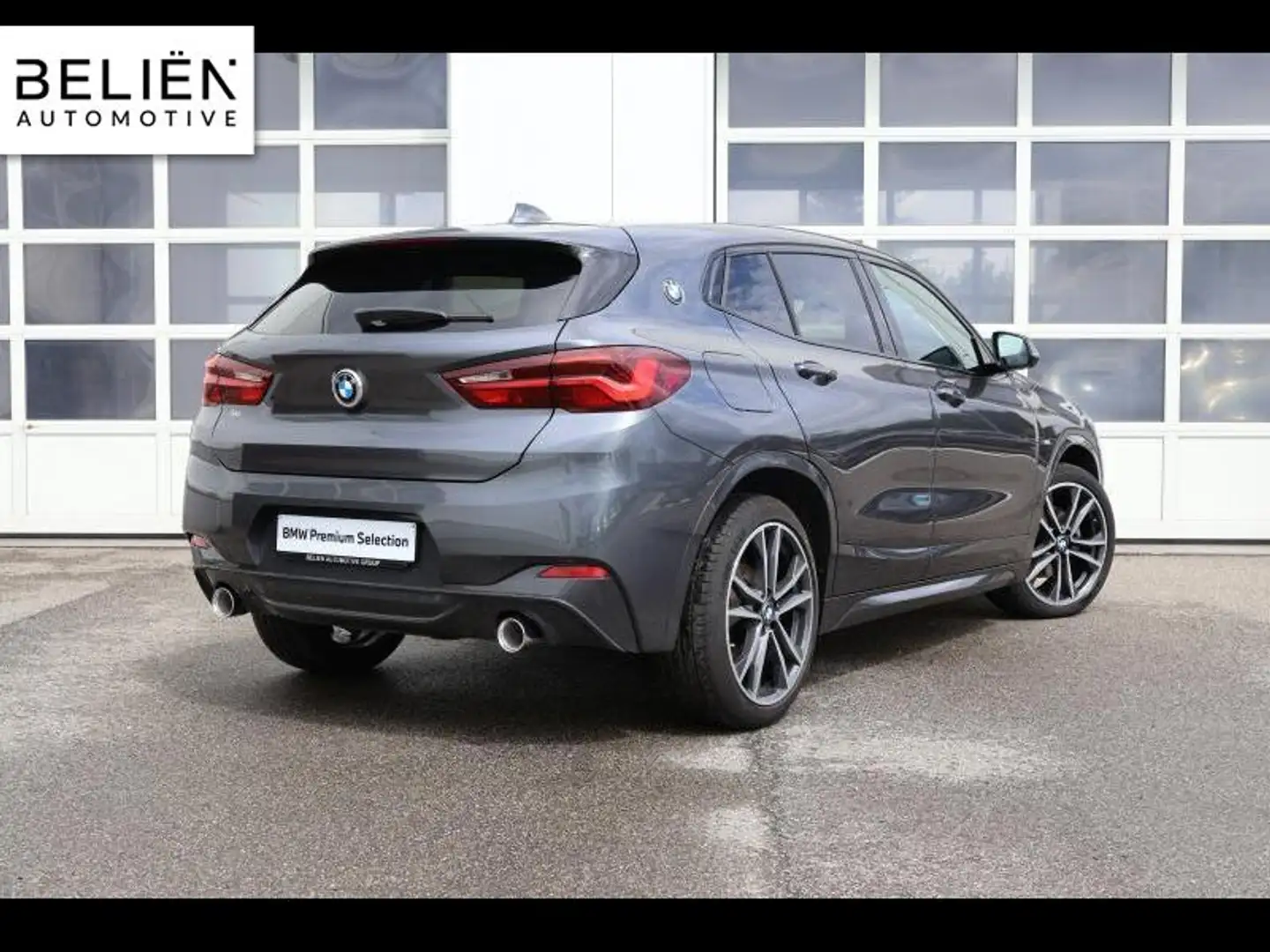 BMW X2 sDrive18d Šedá - 2
