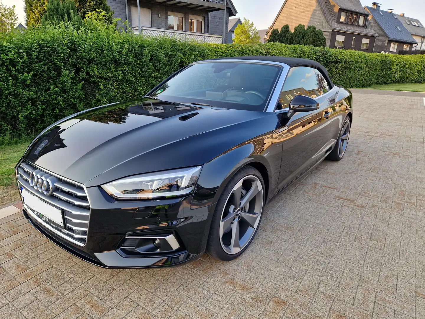 Audi A5 A5 Cabrio 3.0 TDI quattro tiptronic design Schwarz - 1