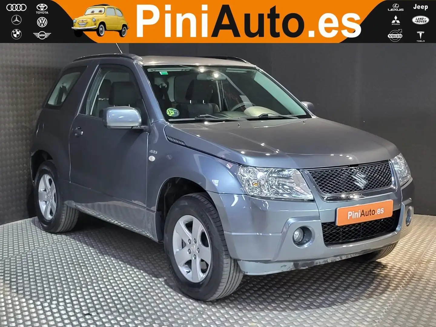 Suzuki Grand Vitara 1.9DDiS JX Grijs - 1