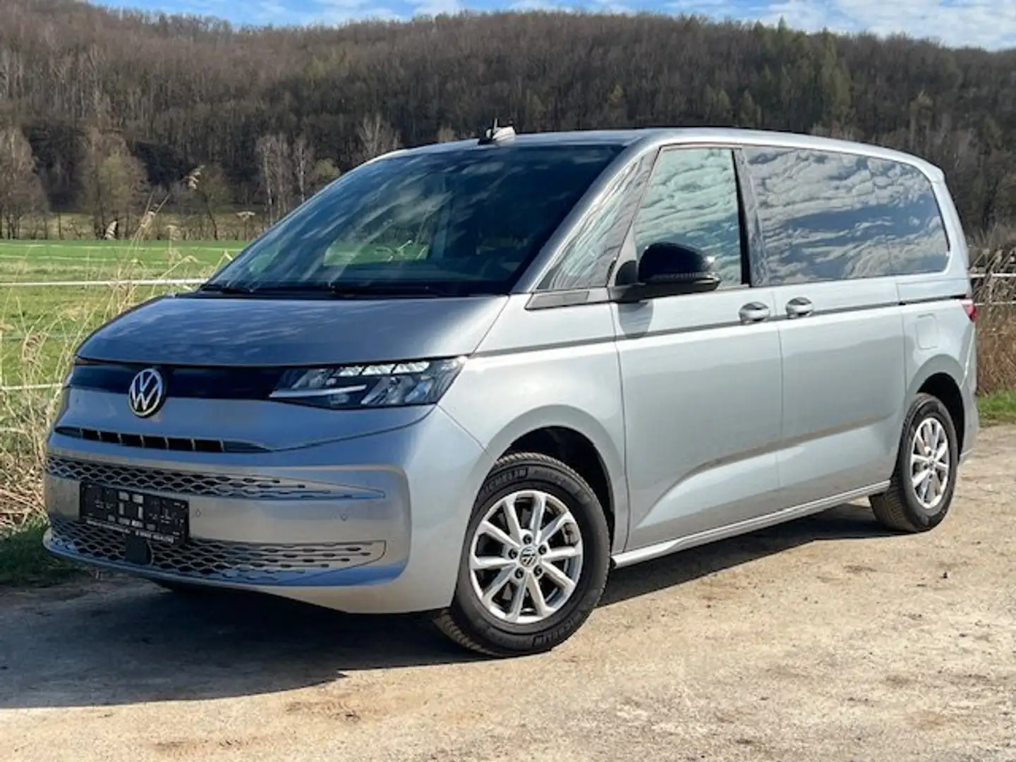 Volkswagen T7 Multivan T 7 Multivan 1.5 TSI   DSG - Navi- AHK -7 Sitzer Kék - 1