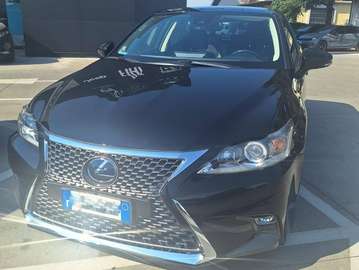 CT 2017 1.8 hybrid Executive cvt