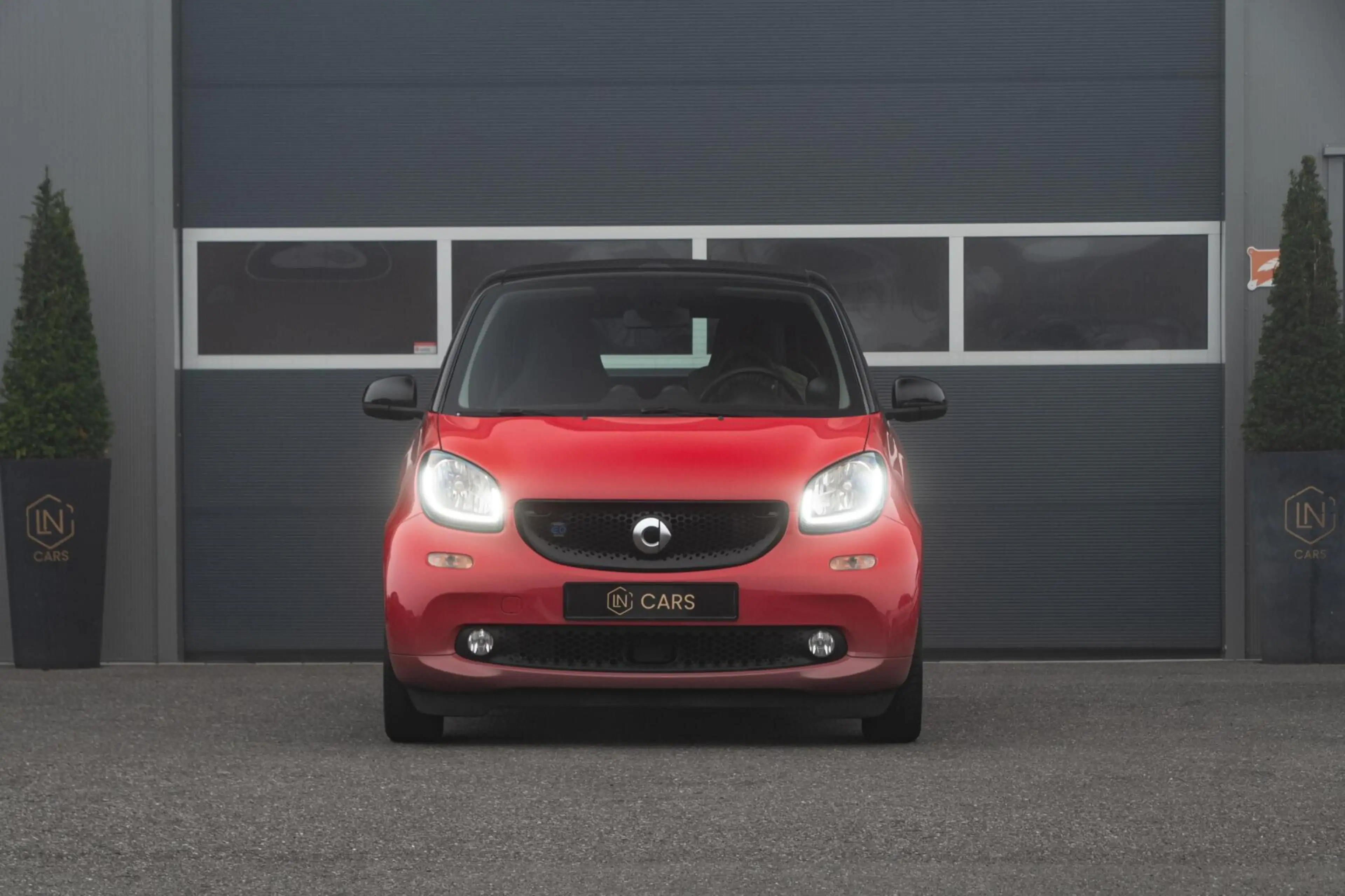 smart forTwo cabrio EQ Comfort PLUS 18Kwh|Stuurwiel verwarmd — photo 2