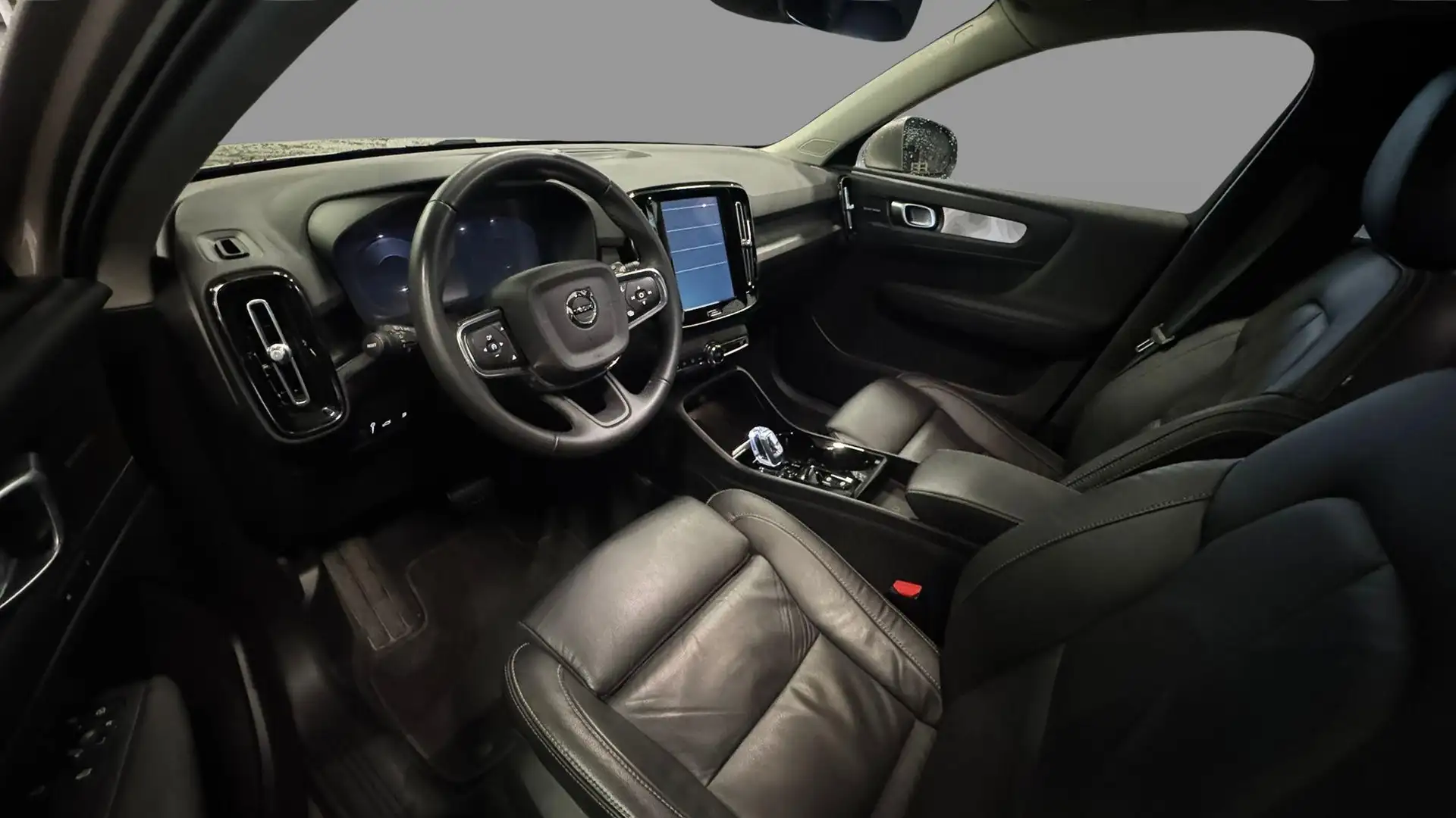 Volvo XC40 Plug-in Hybrid T5 Plus Bright | Facelift | Lederen Grau - 2