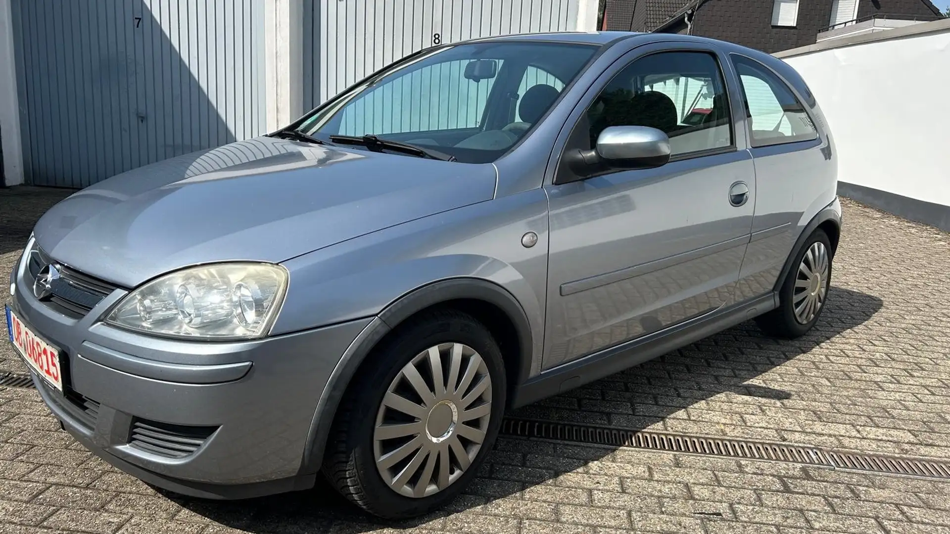 Opel Corsa 1.2 16V Cool Blau - 1