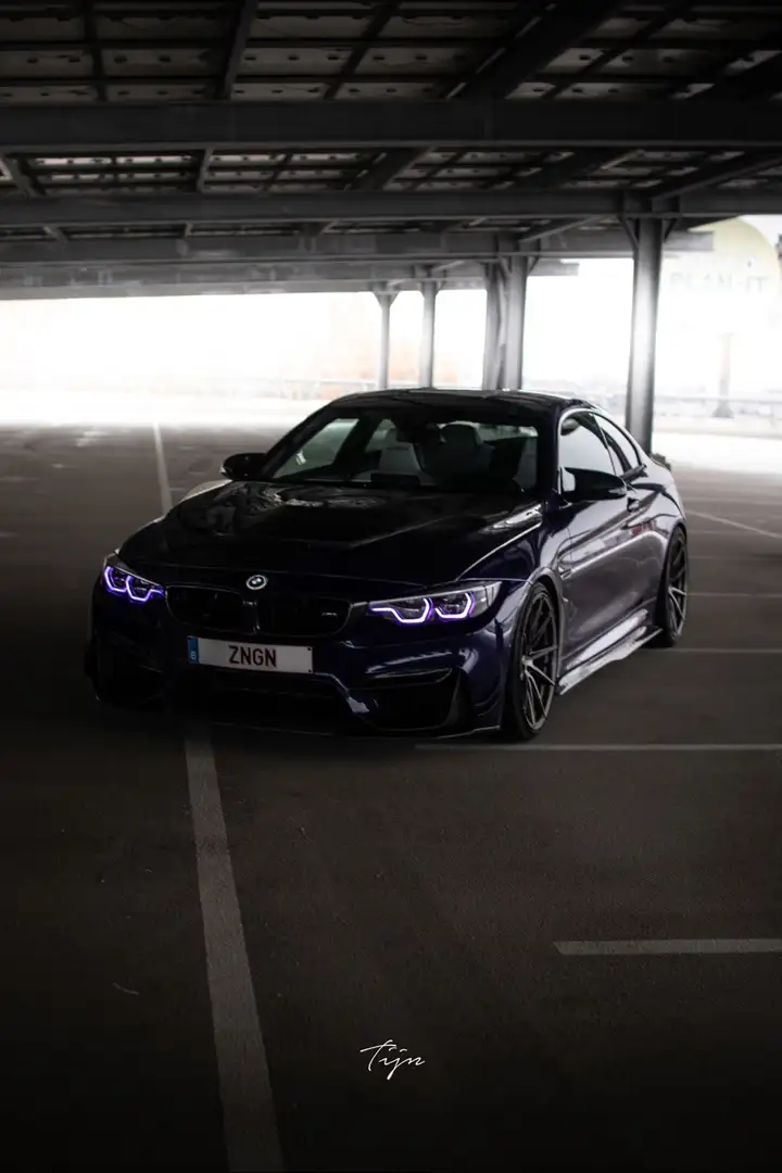 BMW M4 Coupe DKG Competition Paars - 1