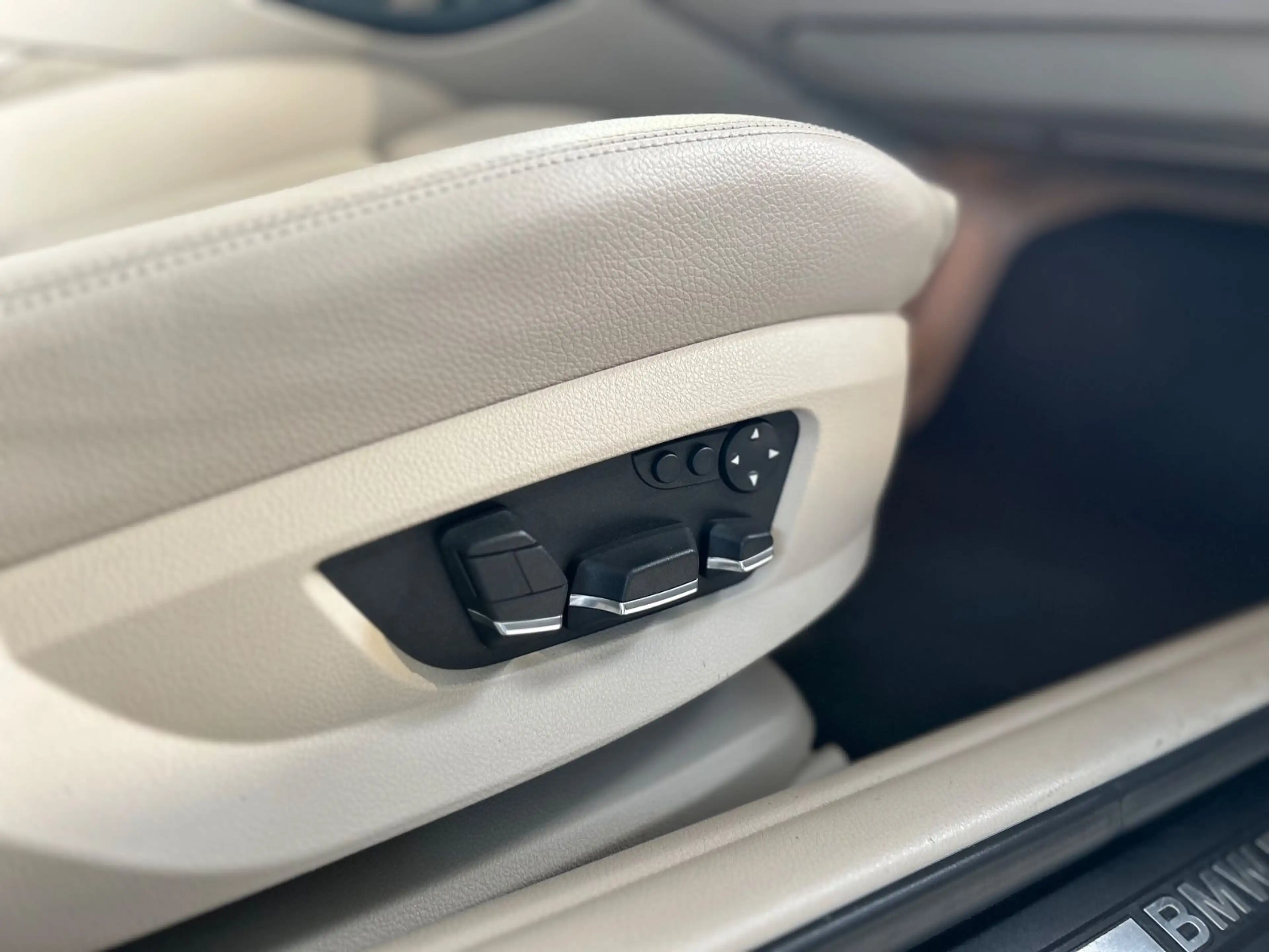 BMW 528 i Limo.*Navi*Xenon*Automatik* — photo 14