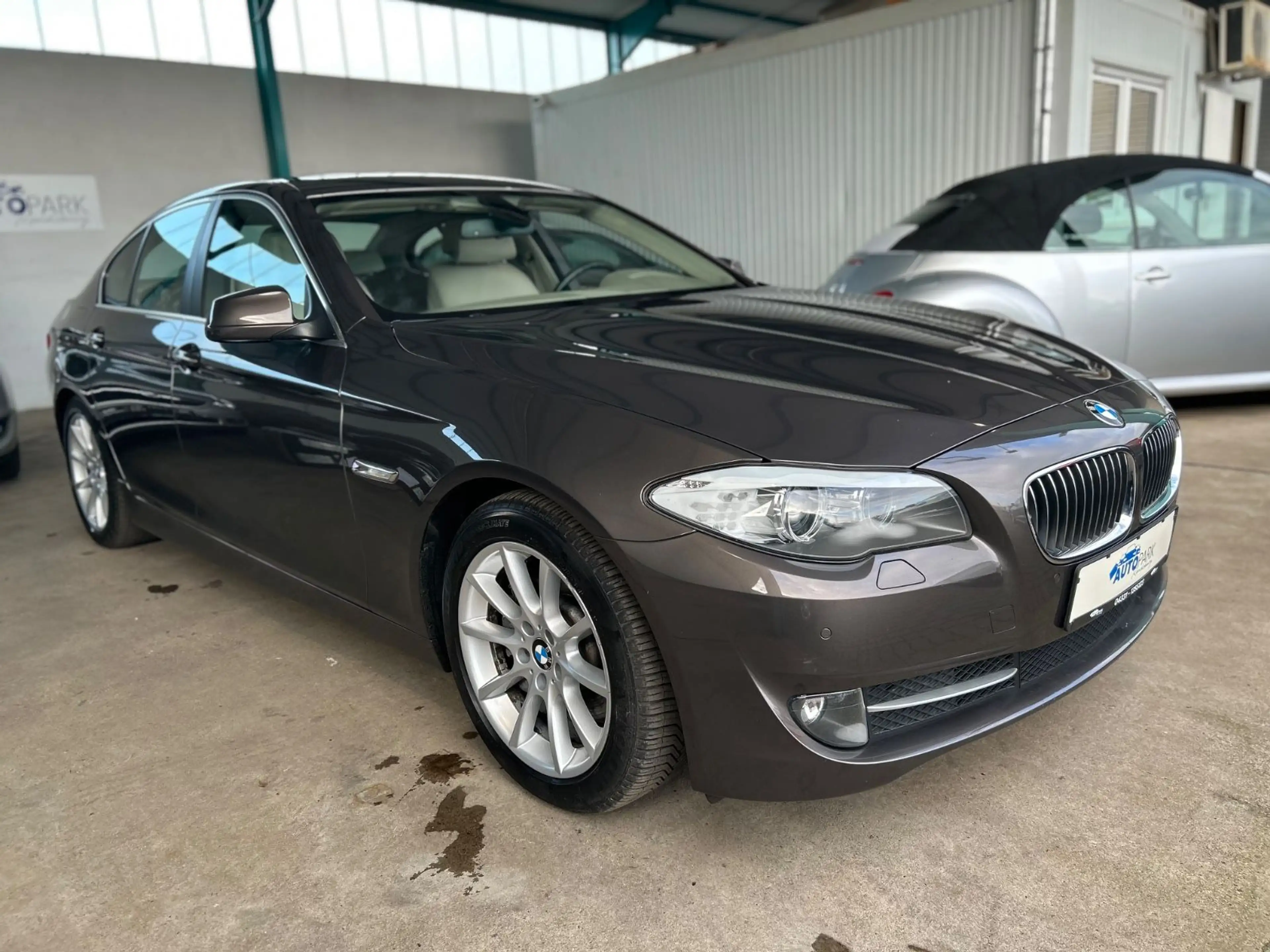 BMW 528 i Limo.*Navi*Xenon*Automatik* — photo 2