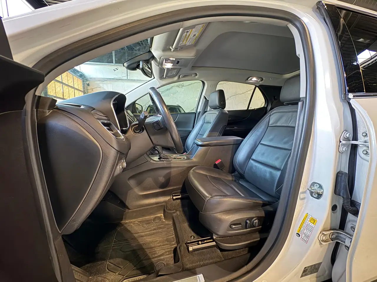 Chevrolet Equinox снимка Chevrolet Equinox