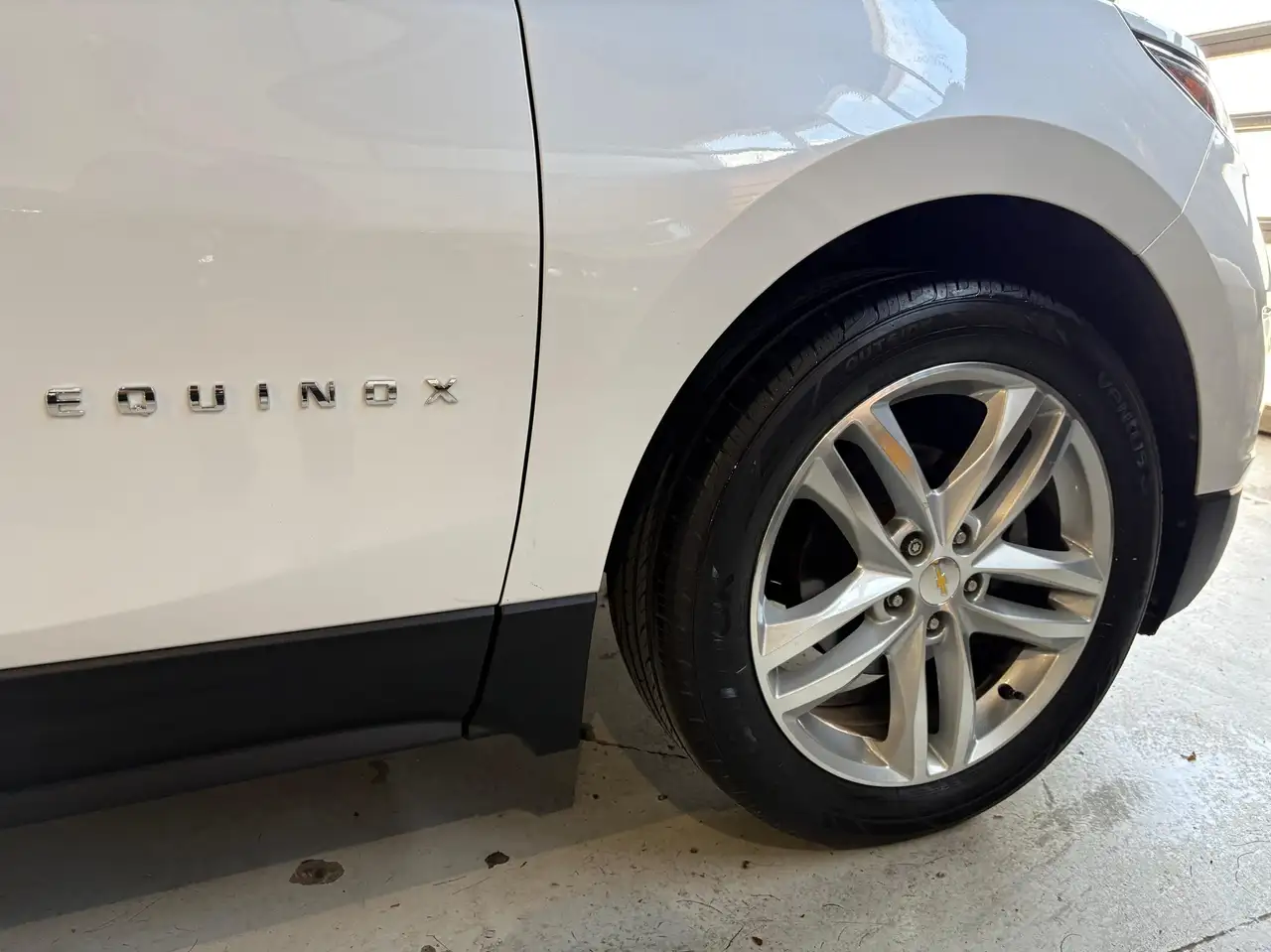 Chevrolet Equinox снимка Chevrolet Equinox