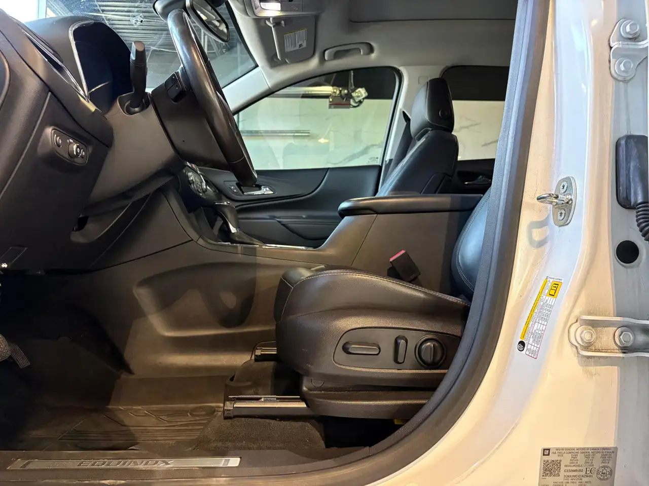 Chevrolet Equinox снимка Chevrolet Equinox