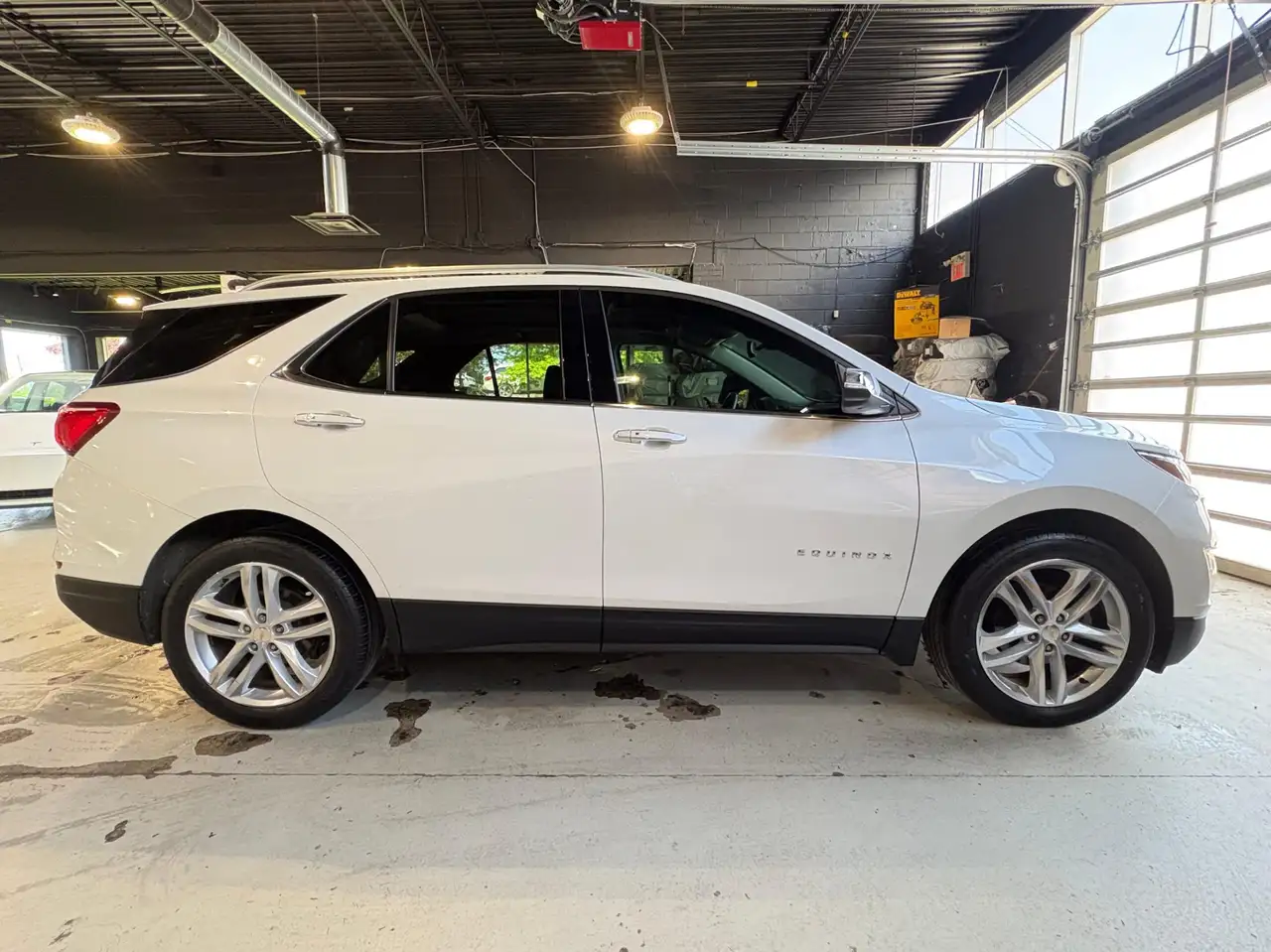 Chevrolet Equinox снимка Chevrolet Equinox