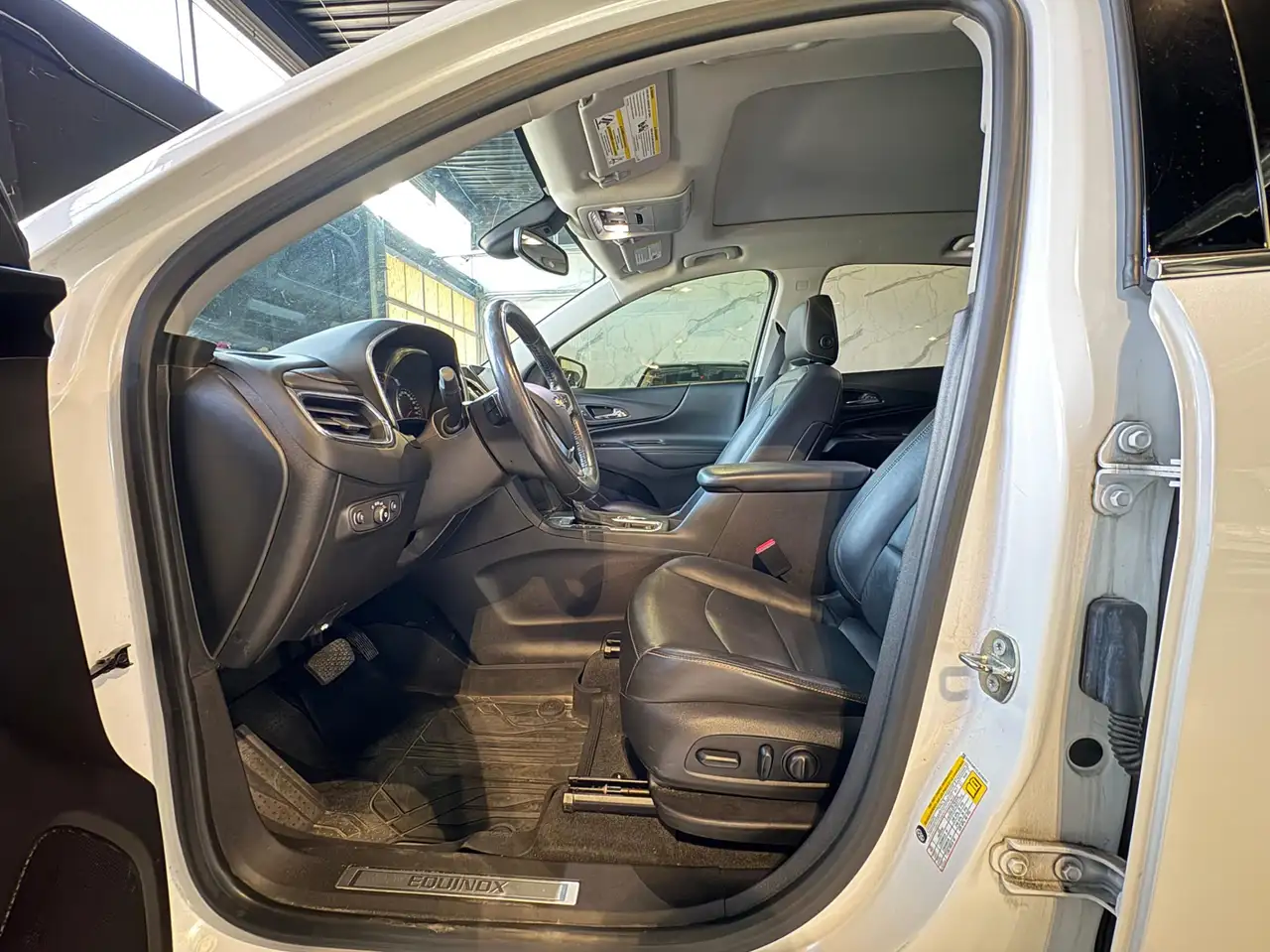 Chevrolet Equinox снимка Chevrolet Equinox