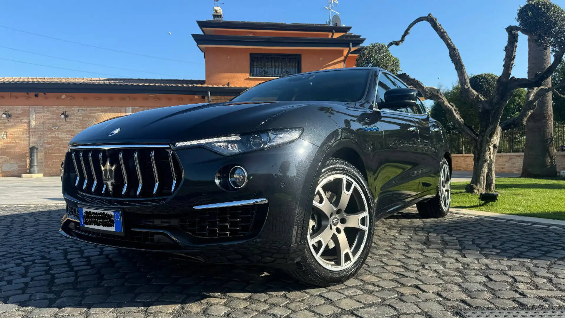 Maserati Levante 2.0mhev GT330cv NO VINCOLO FINANZ Nero - 1