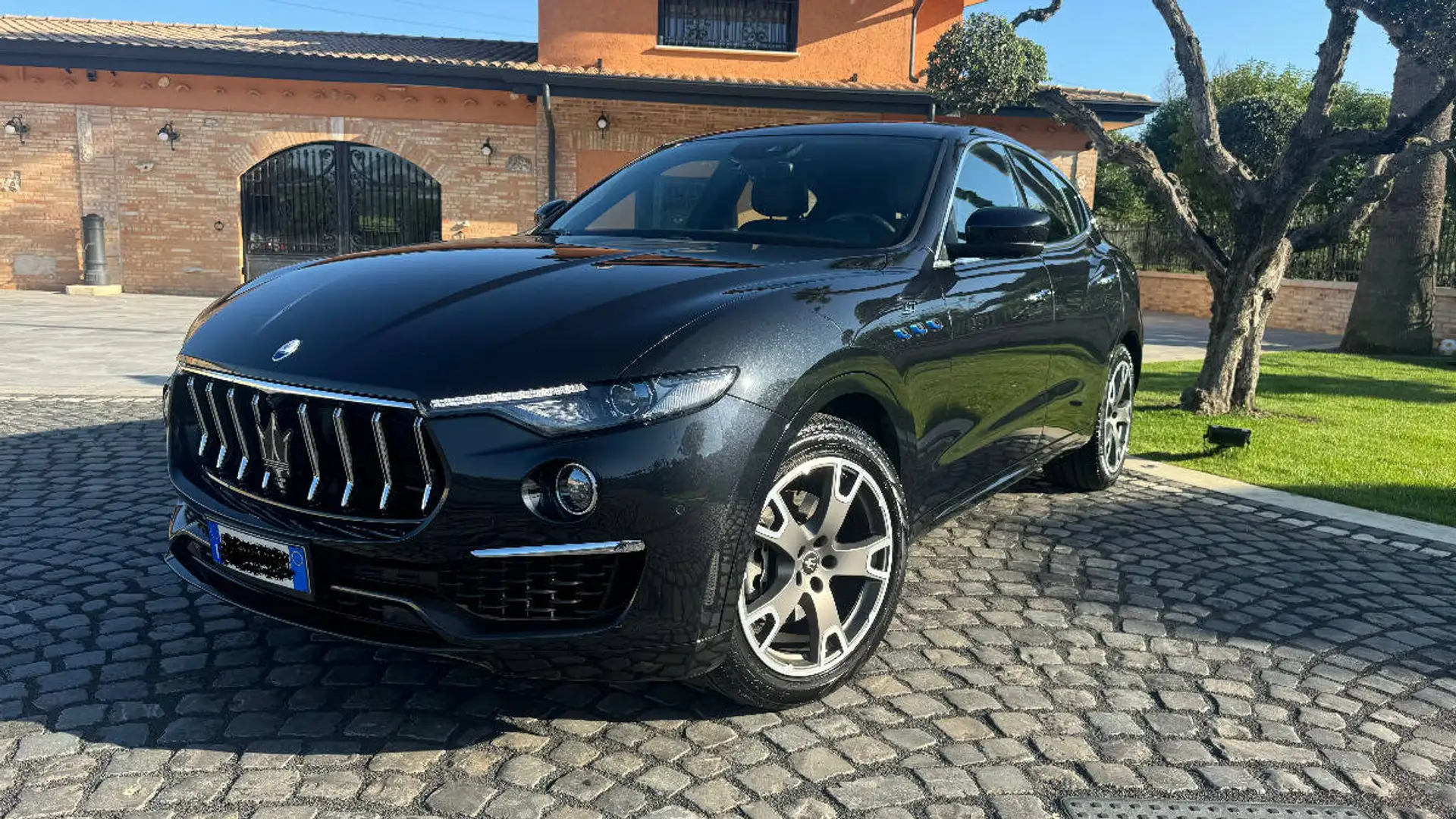 Maserati Levante 2.0mhev GT330cv NO VINCOLO FINANZ Nero - 2