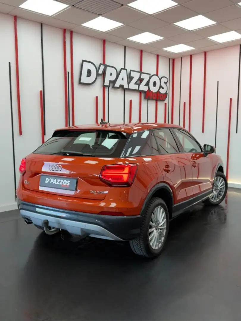 Audi Q2 30 TDI Design 85kW Naranja - 2
