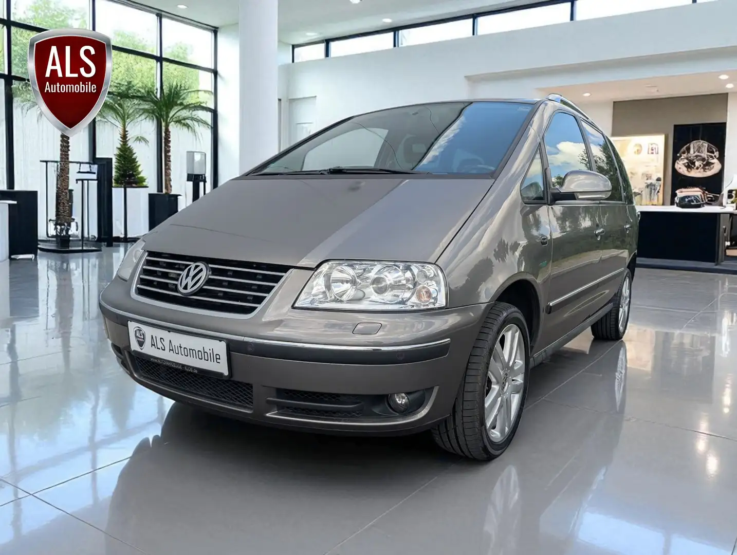 Volkswagen Sharan Sharan"Freestyle"Standheizung"Shz"PDC"7 Sitze" Grau - 1