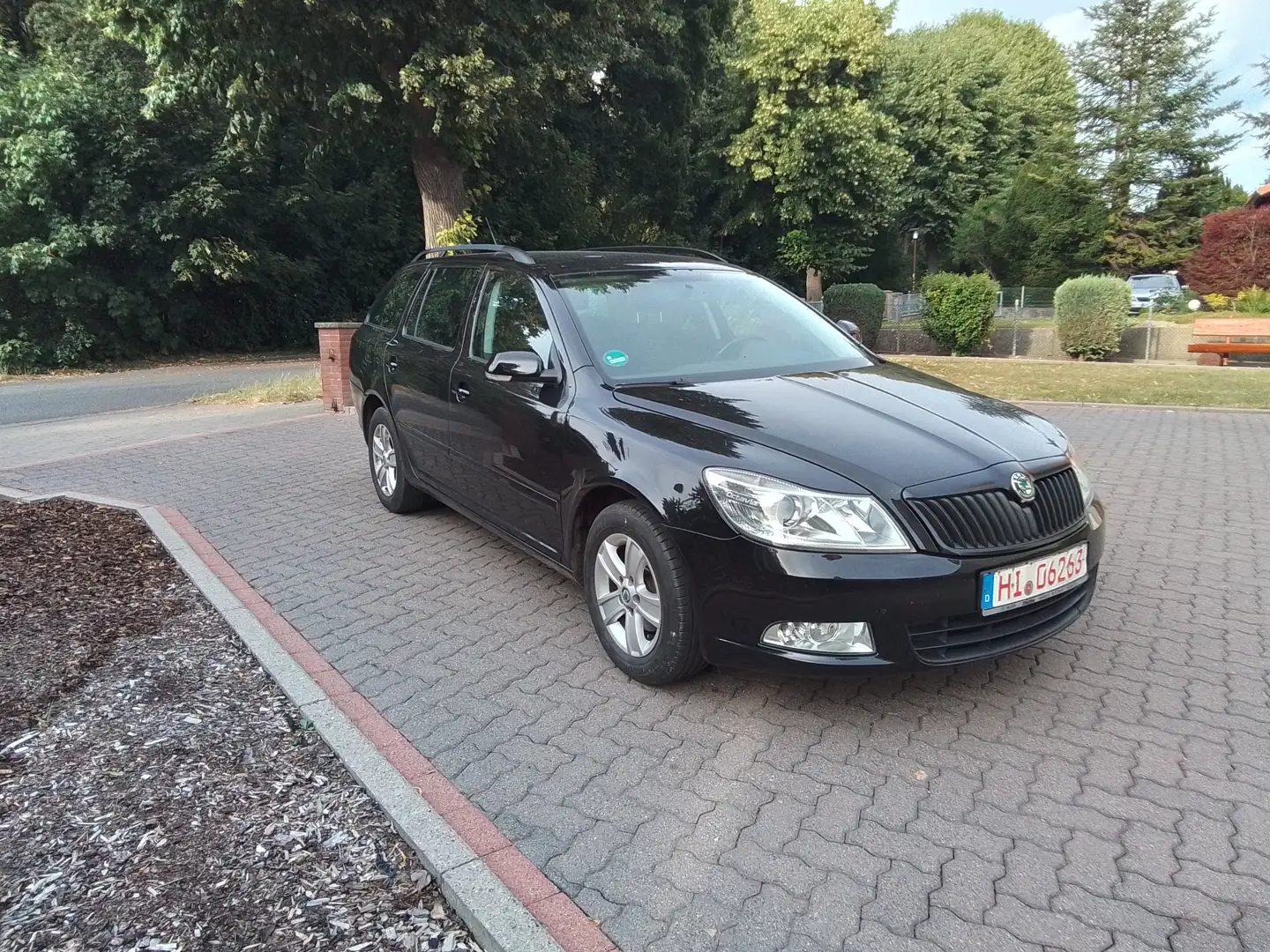 Skoda Octavia Impuls Edition Schwarz - 1