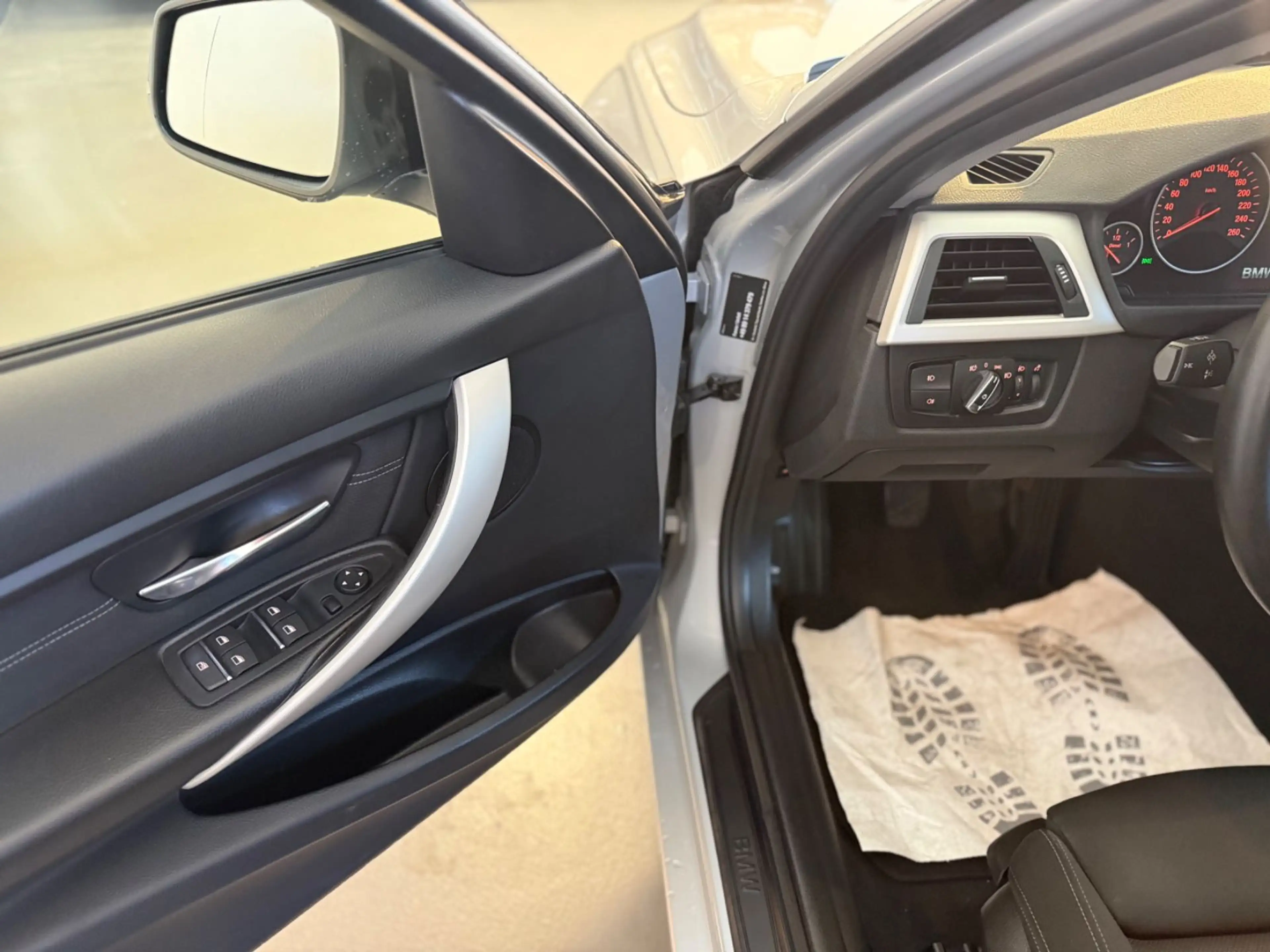 BMW 316 D  TOURING*CLIMATIC*MFL*TEL*SITZH*AHK*BC*LM* — photo 15