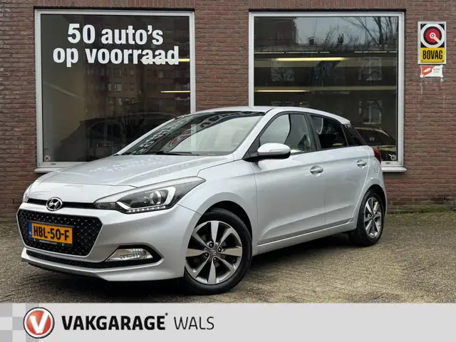 Hyundai i20 1.4i i-Vision | Airco | Navi-scherm | Cruise | Sto
