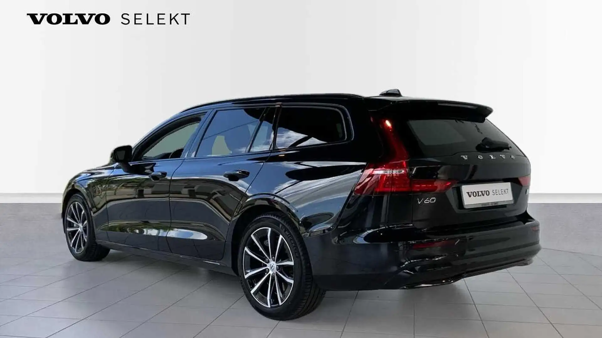 Volvo V60 Recharge Plus, T6 AWD plug-in hybrid Dark + Navi + Noir - 2