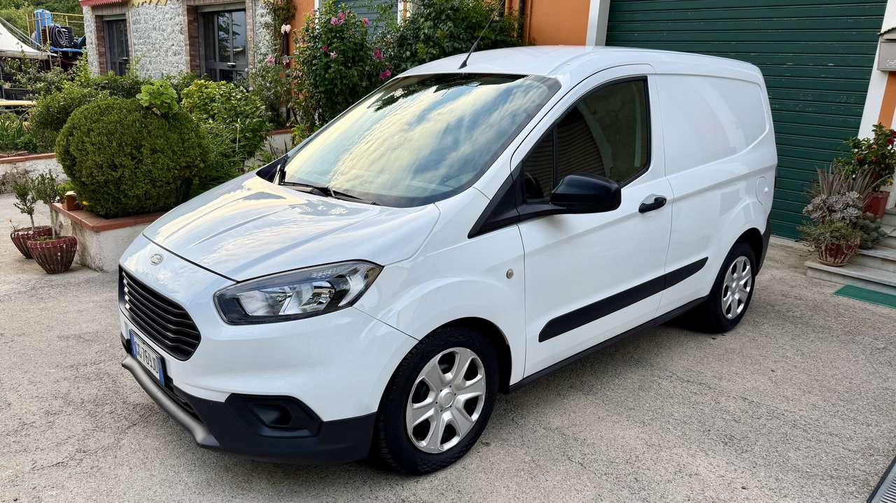 Ford Transit Courier 1.5 TDCI 100cv