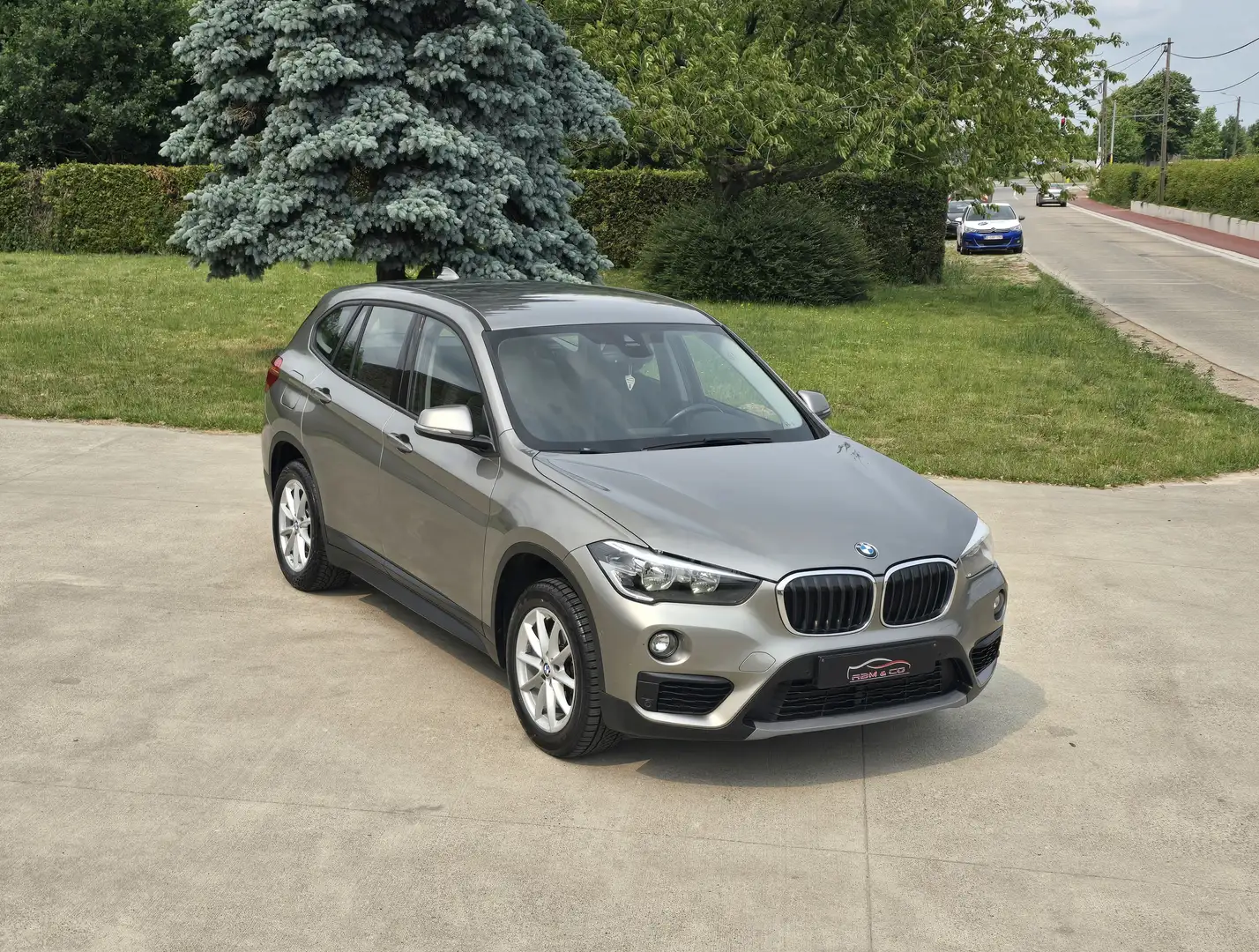 BMW X1 Ess. 1.5iA Automatique ** Cuir - Navi ** Gar. 12M Beige - 1
