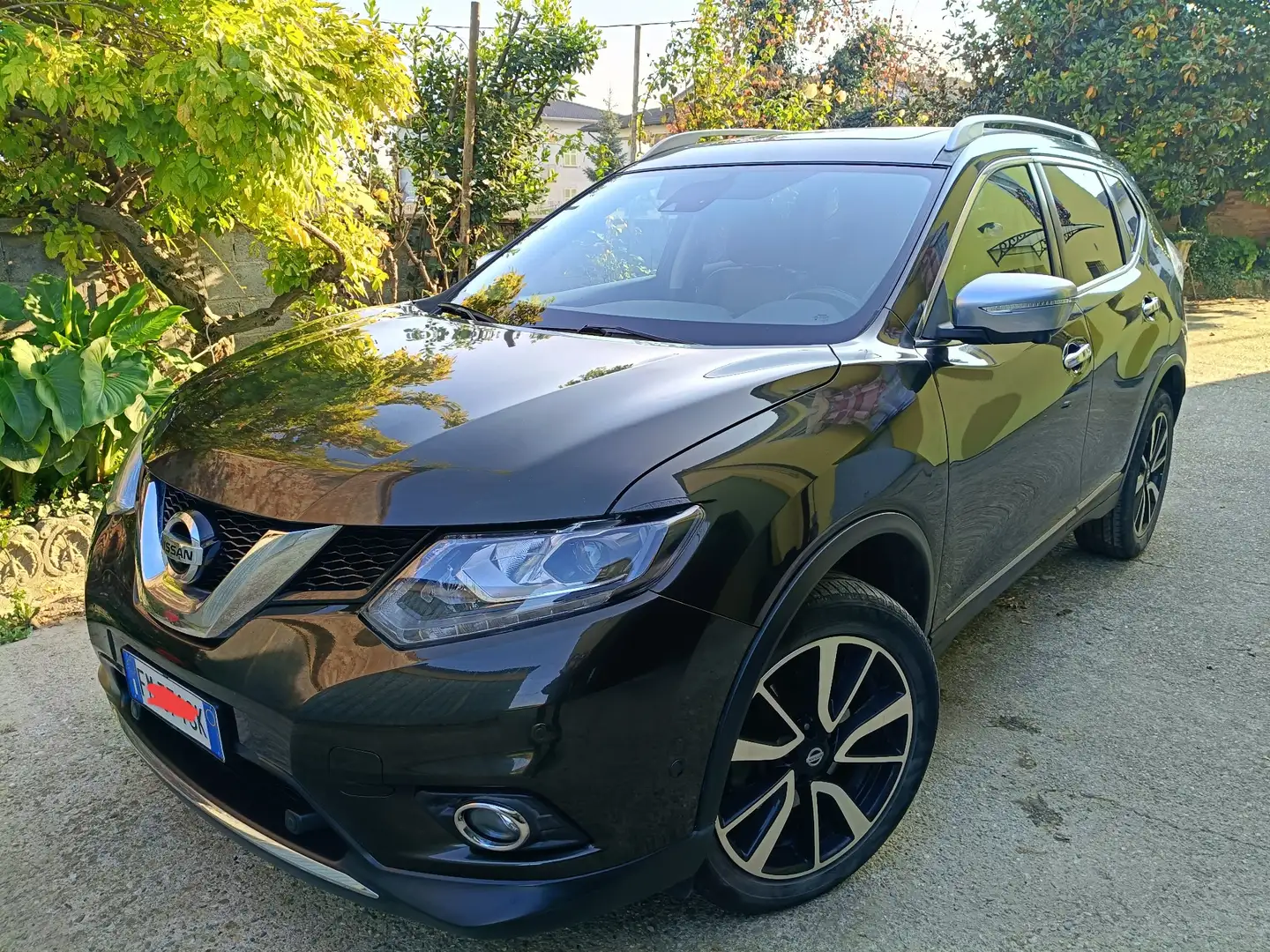 Nissan X-Trail 2.0 dci Tekna 4wd 7p.ti xtronic - 1