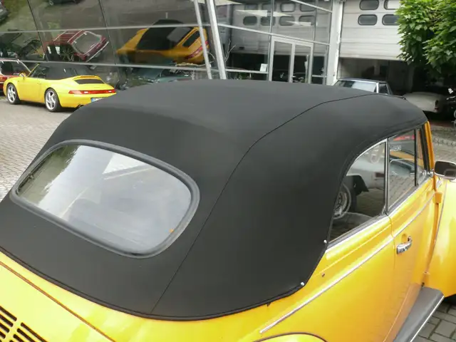 Volkswagen 1303 Cabriolet view 14