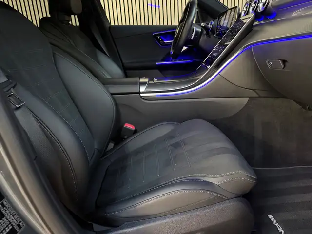 Mercedes-Benz C-Class view 7