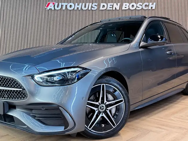 Mercedes-Benz C-Class view 20
