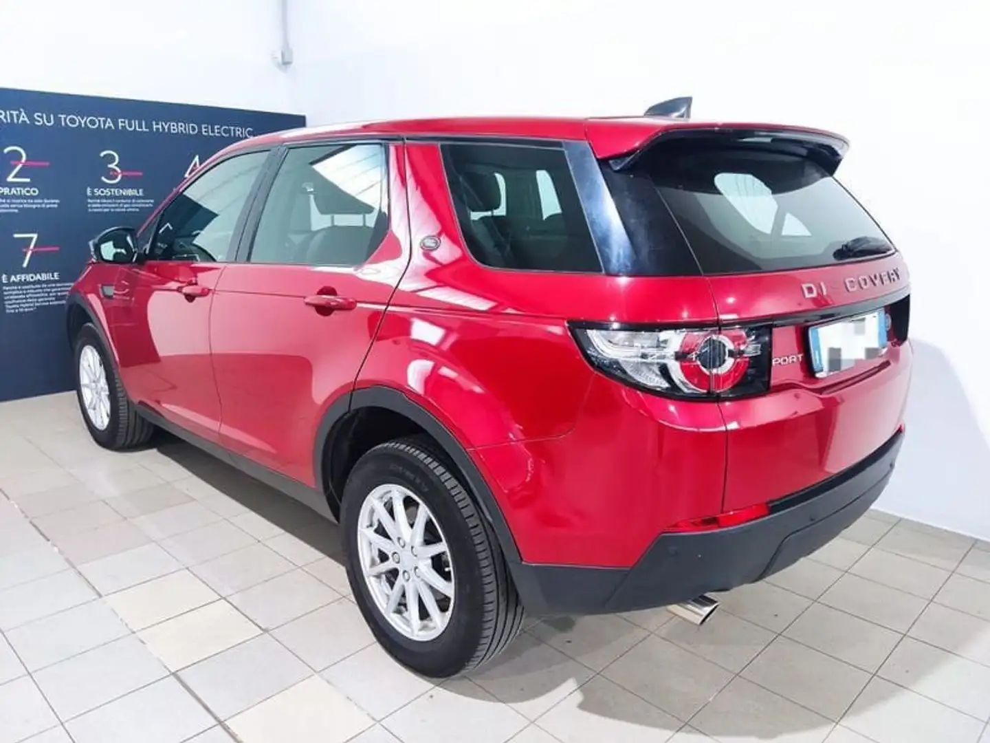 Land Rover Discovery Sport 2.0 TD4 150 CV SE - 2