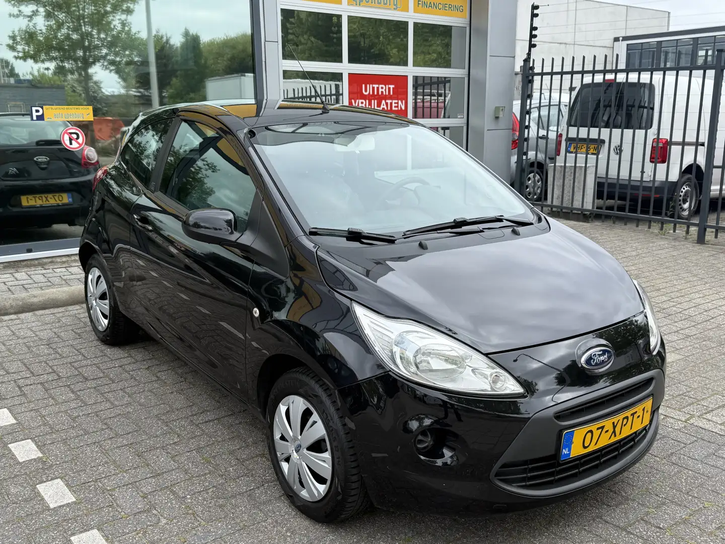 Ford Ka/Ka+ 1.2 Cool & Sound * Airco * NIEUWSTAAT * Negro - 2