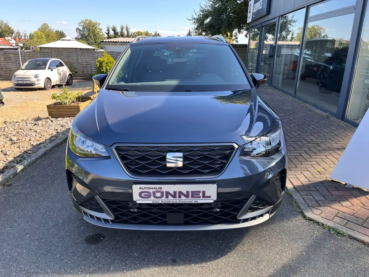 SEAT Arona FR DSG Virtual SHZ LED Paket XL Grau - 2