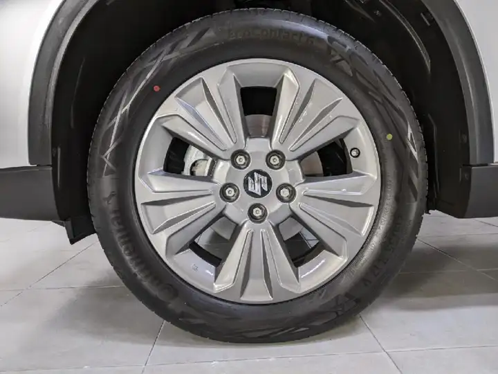 Suzuki Vitara 2026, foto 11
