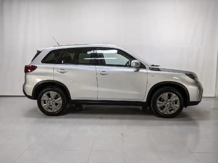Suzuki Vitara 2026, foto 21
