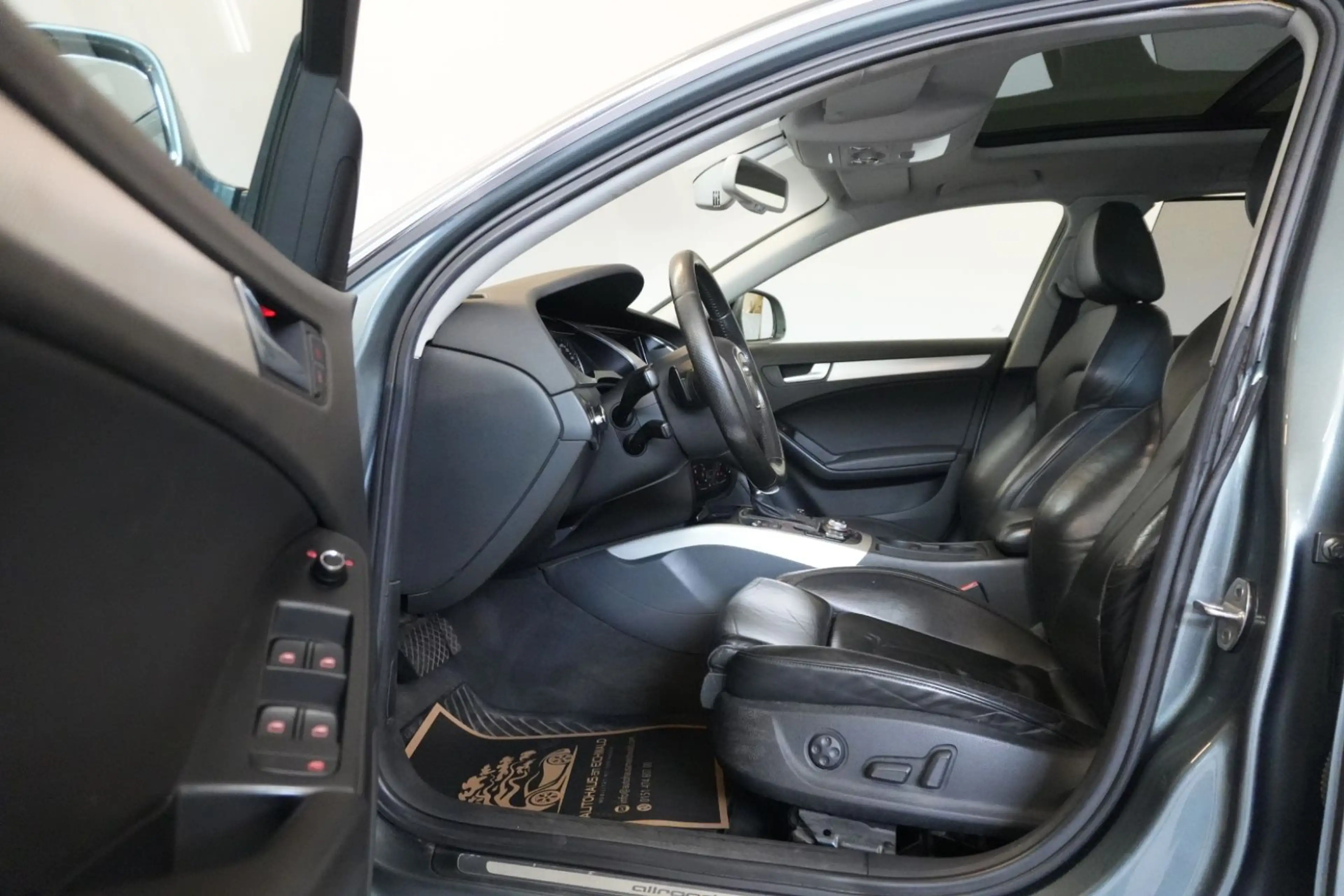 Audi A4 allroad quattro 3.0 V6 TDI Pano AHK PDC — photo 11