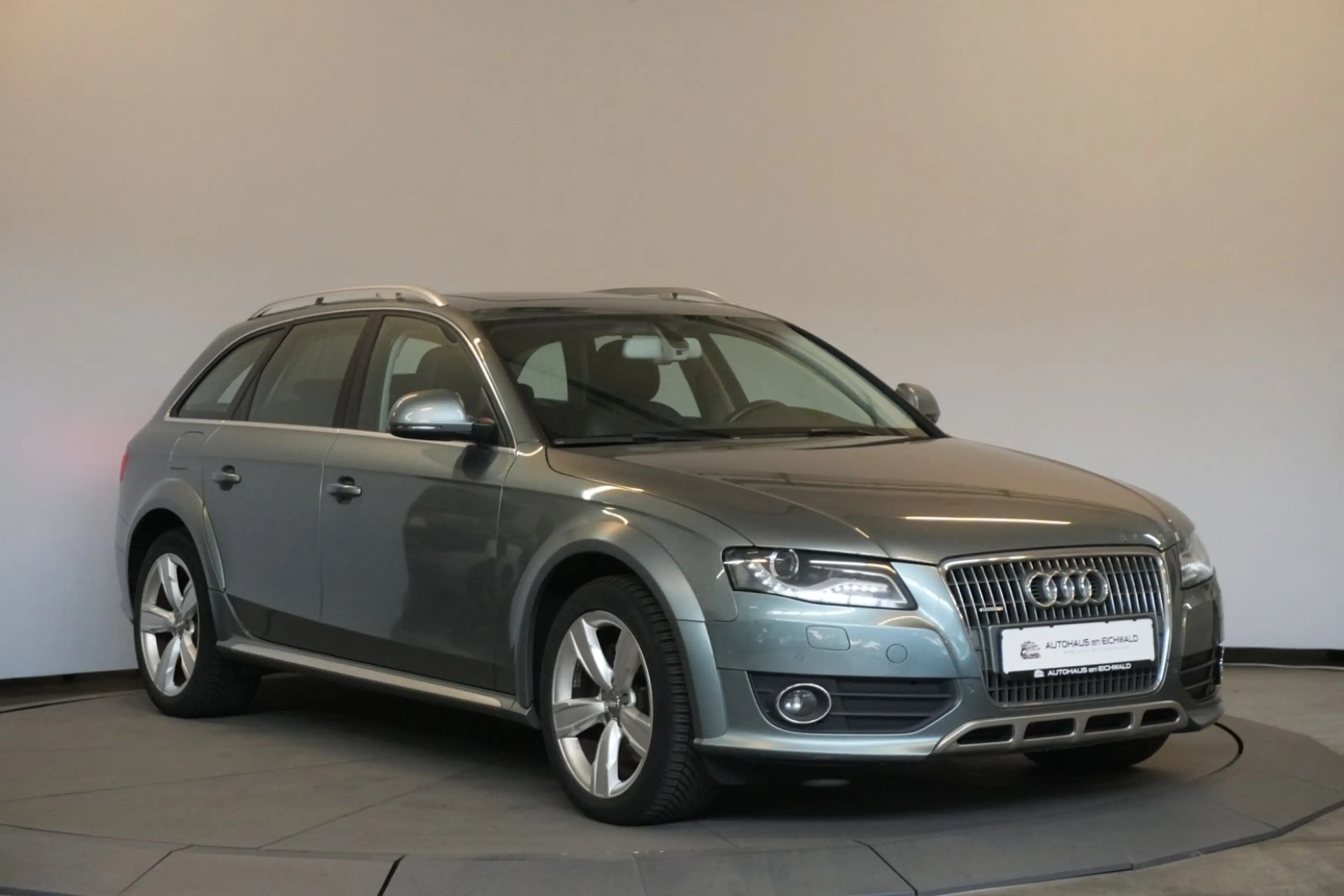 Audi A4 allroad quattro 3.0 V6 TDI Pano AHK PDC — photo 7