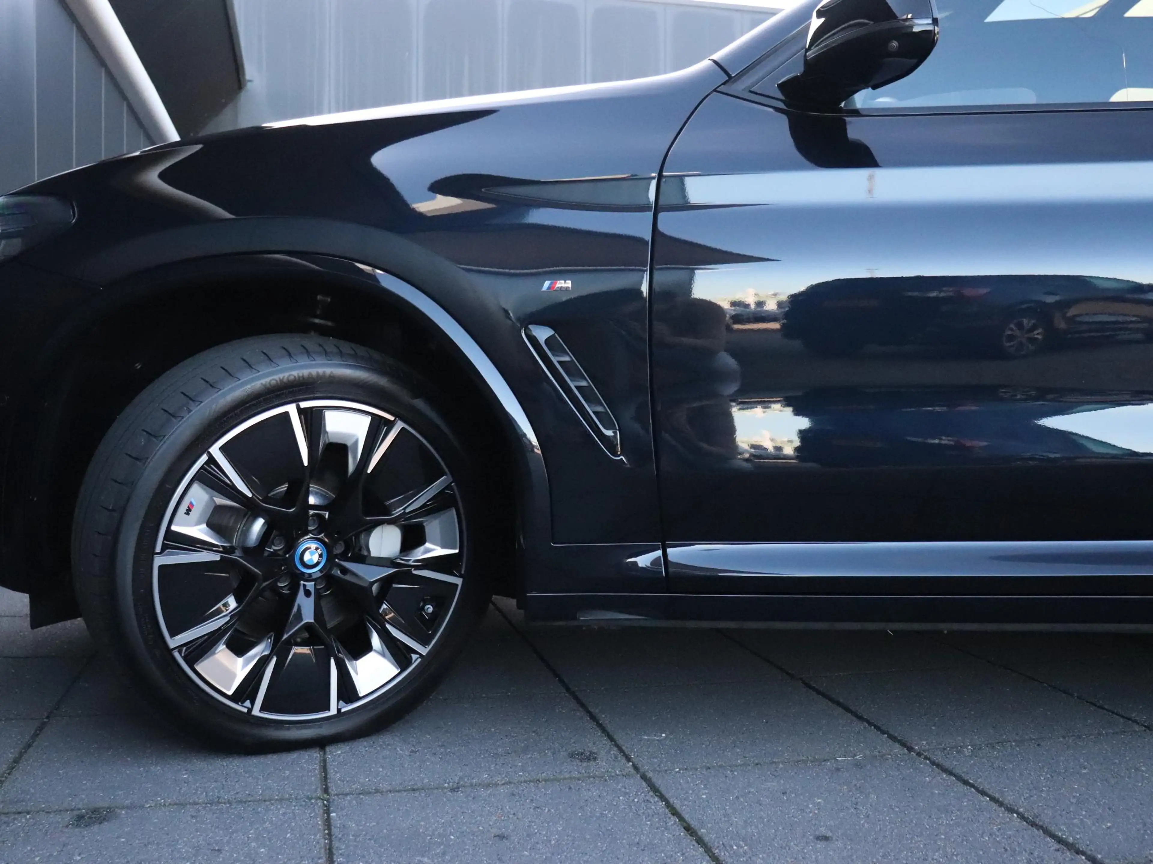 BMW iX3 High Executive Edition 80 kWh | M SPORT | LEDER | — photo 17