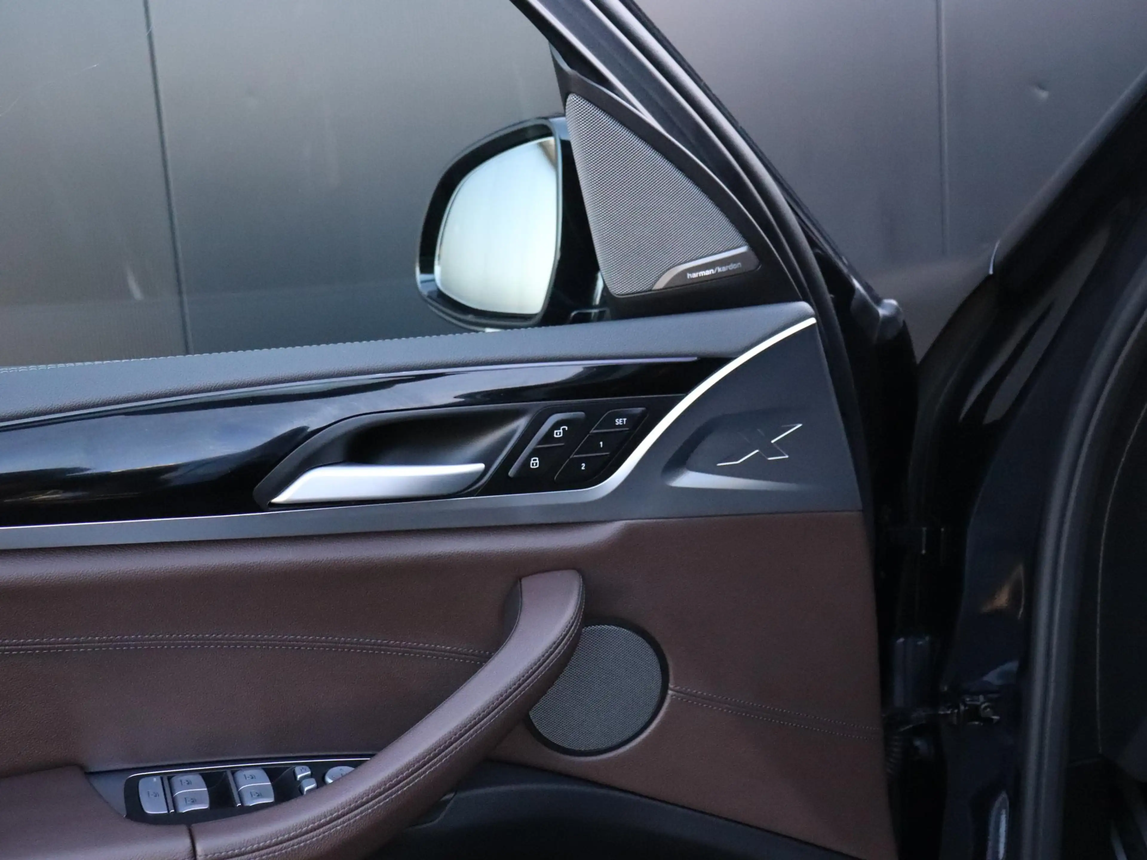 BMW iX3 High Executive Edition 80 kWh | M SPORT | LEDER | — photo 19