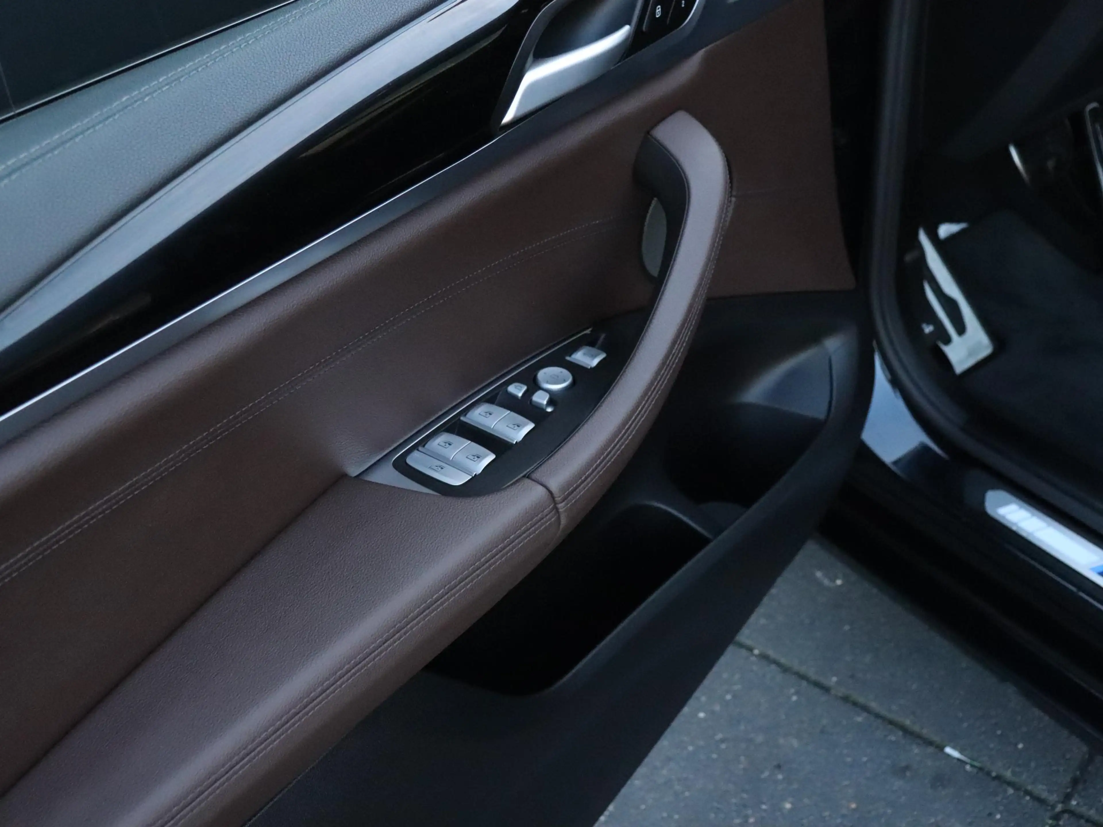 BMW iX3 High Executive Edition 80 kWh | M SPORT | LEDER | — photo 20