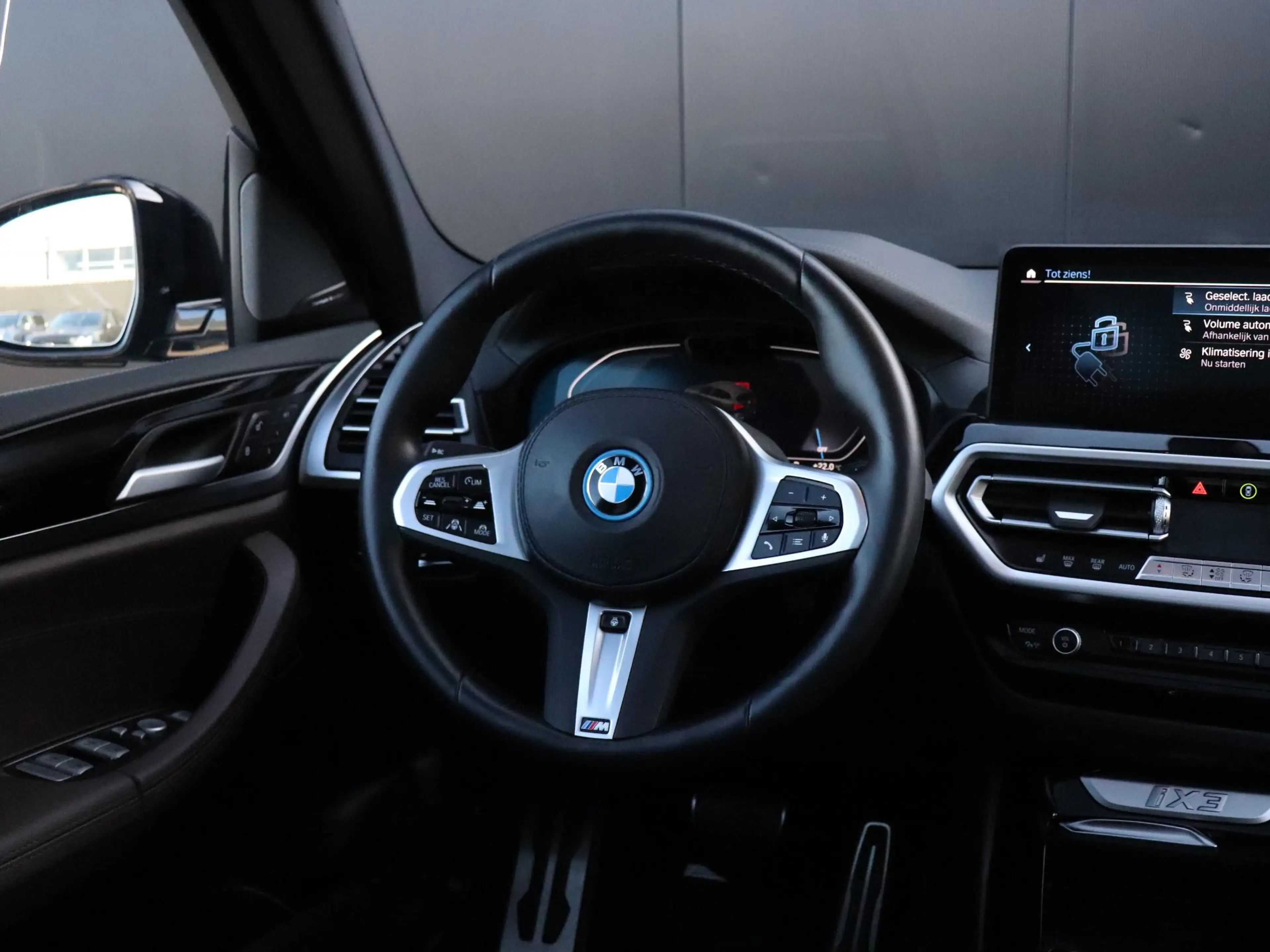 BMW iX3 High Executive Edition 80 kWh | M SPORT | LEDER | — photo 21