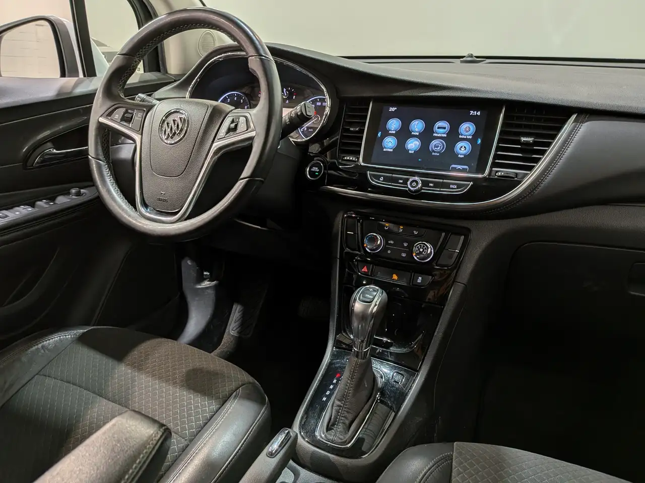 Buick Encore снимка Buick Encore